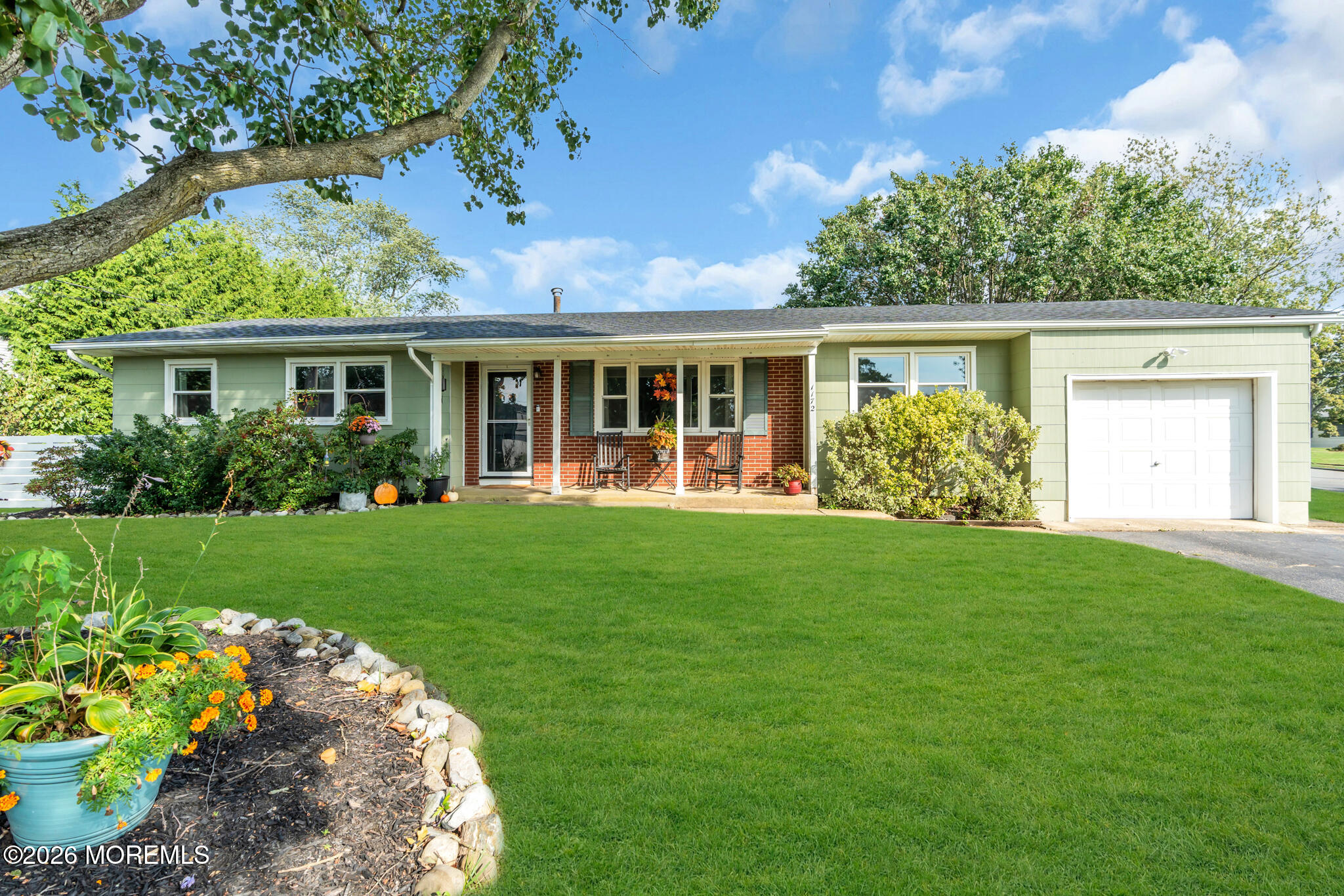 1172 Avrum Drive Image 4