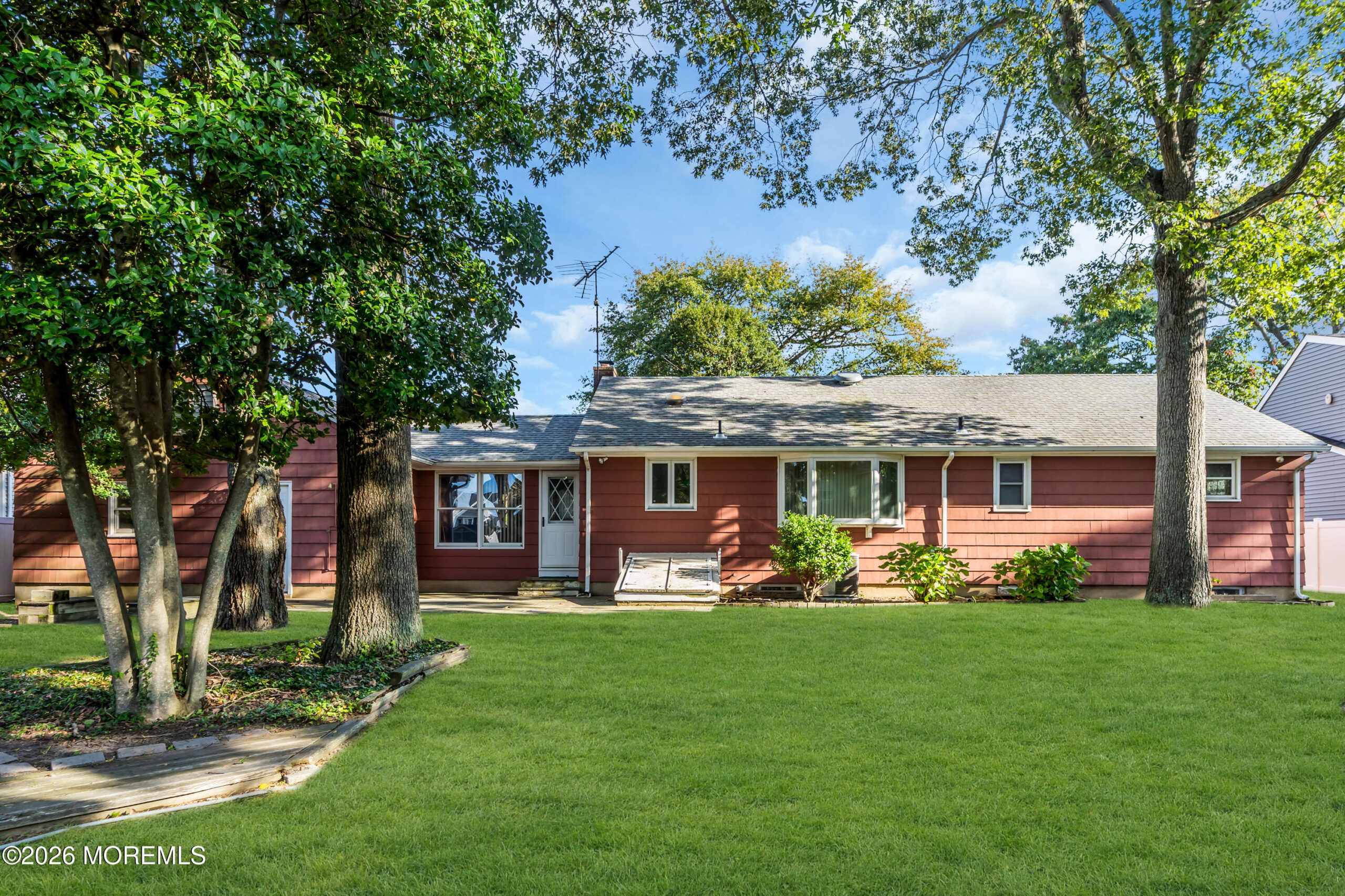 2110 Kilkare Parkway Image 4