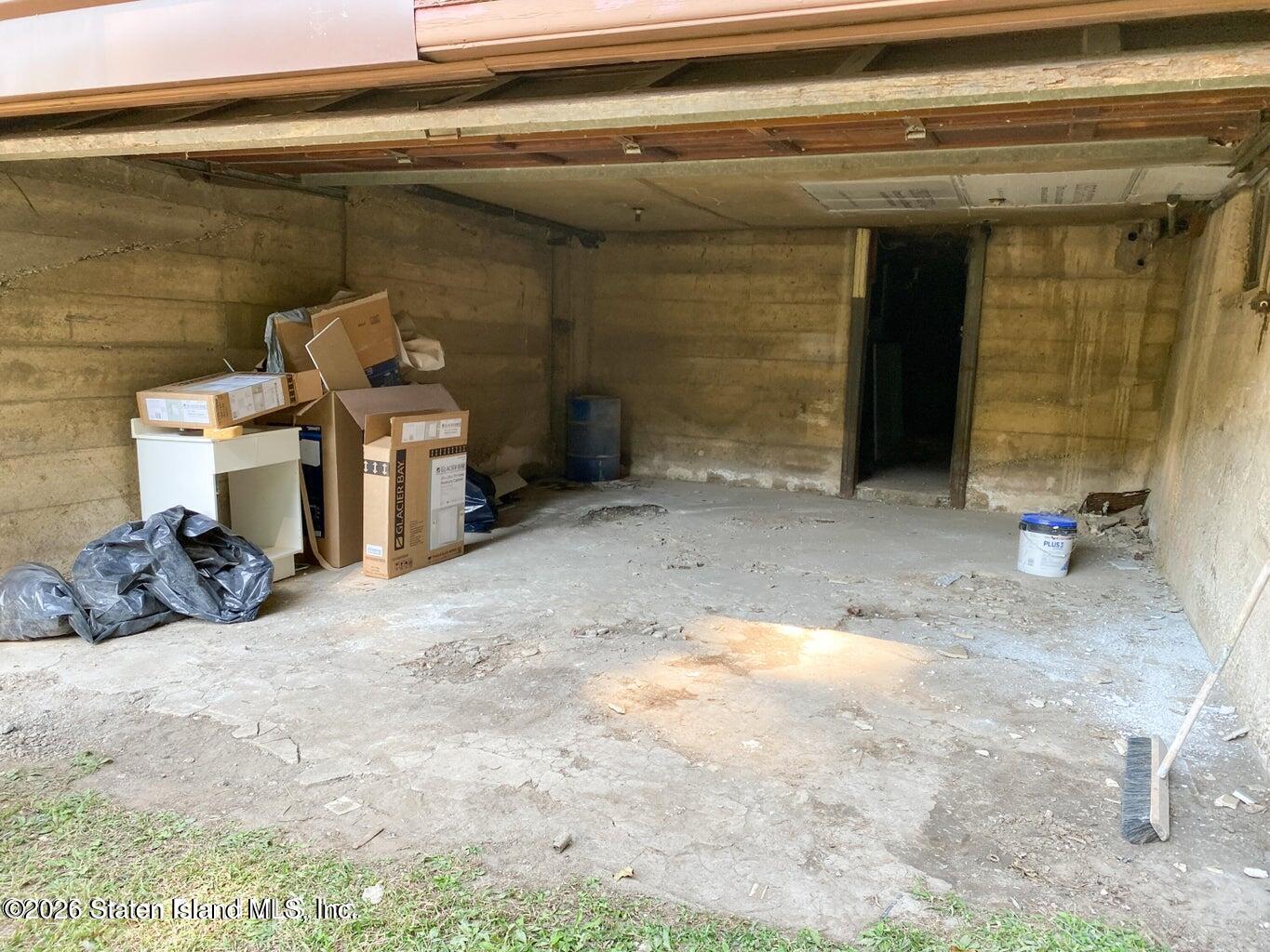 172-174 Llewellyn Place, Staten Island, NY, 10310 image 36