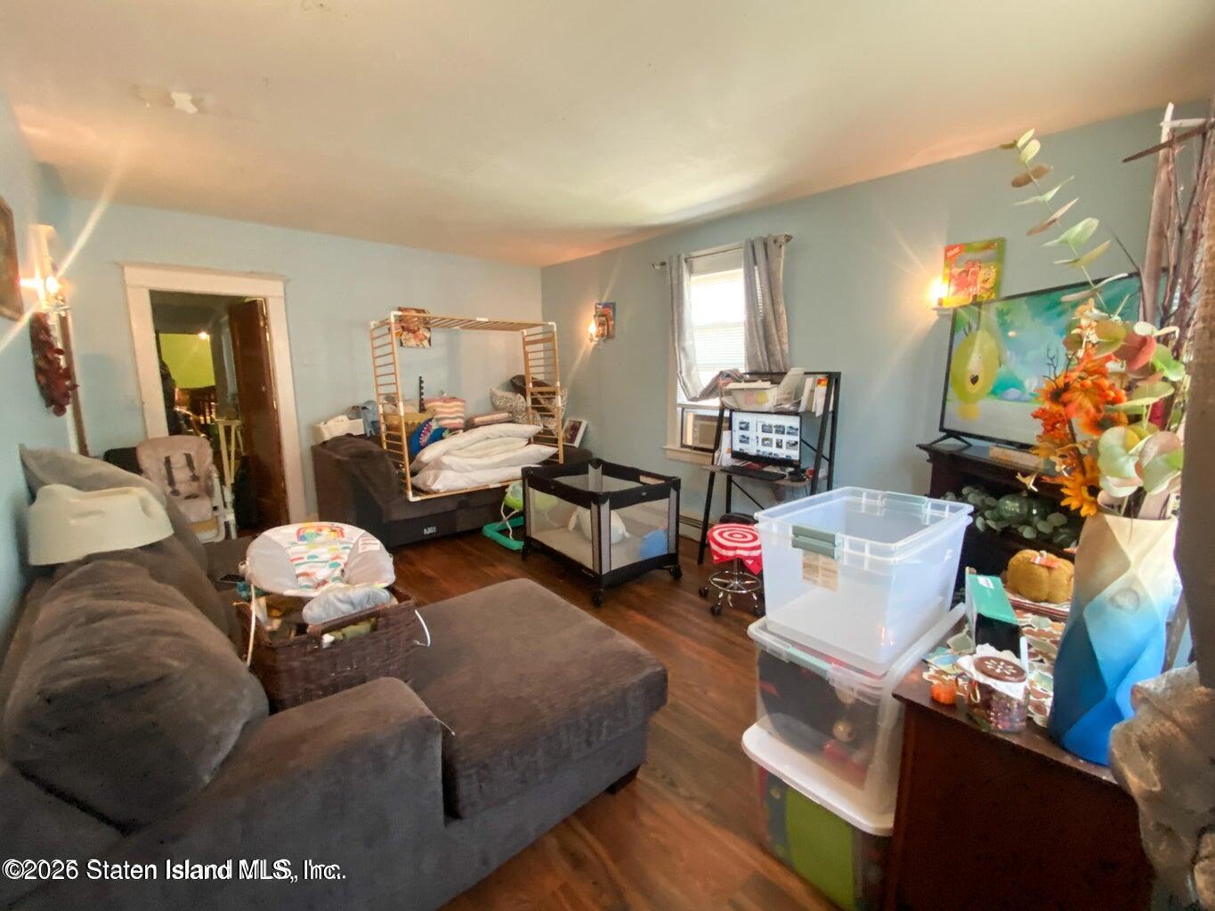 172-174 Llewellyn Place, Staten Island, NY, 10310 image 13