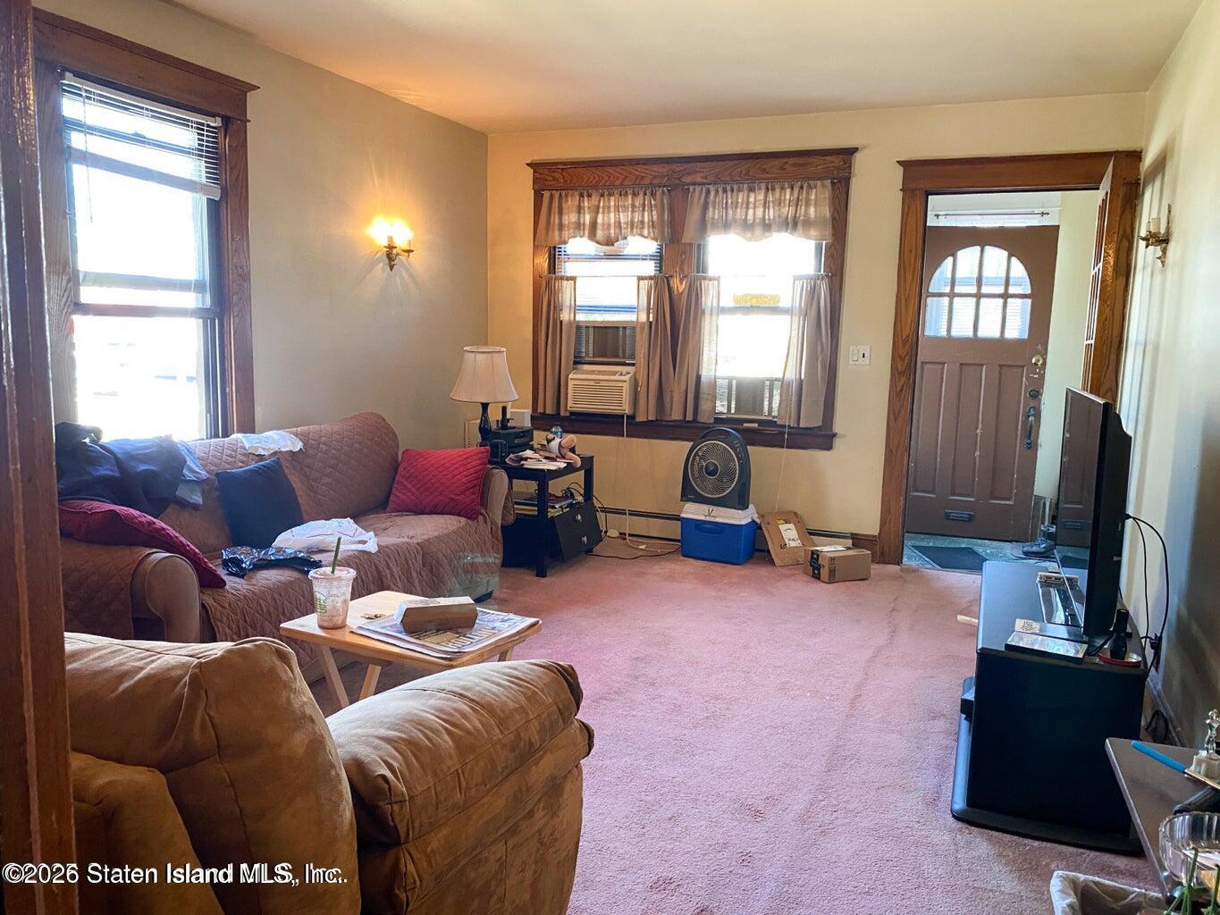 172-174 Llewellyn Place Image 4