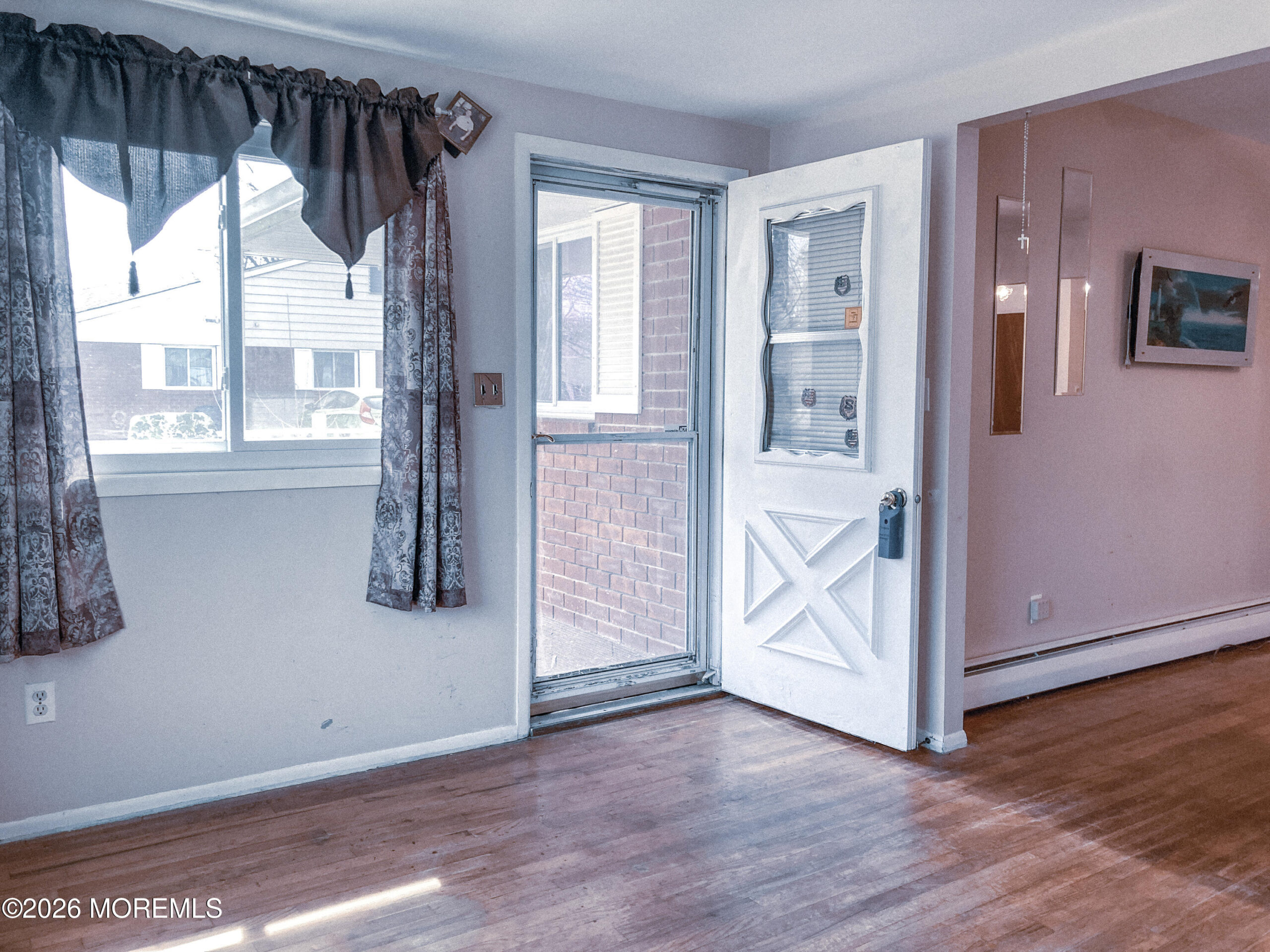 11 B Lark Street Image 2