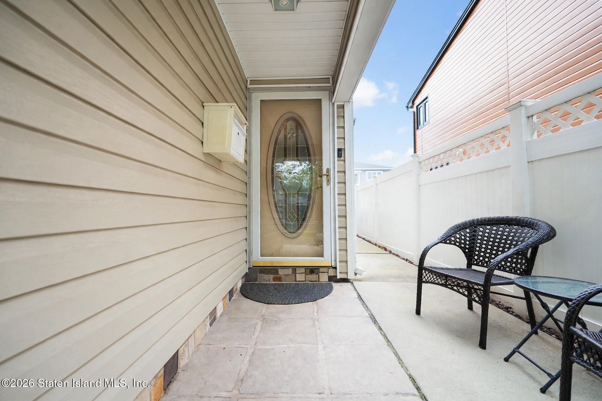 66 Lyon Place Image 4