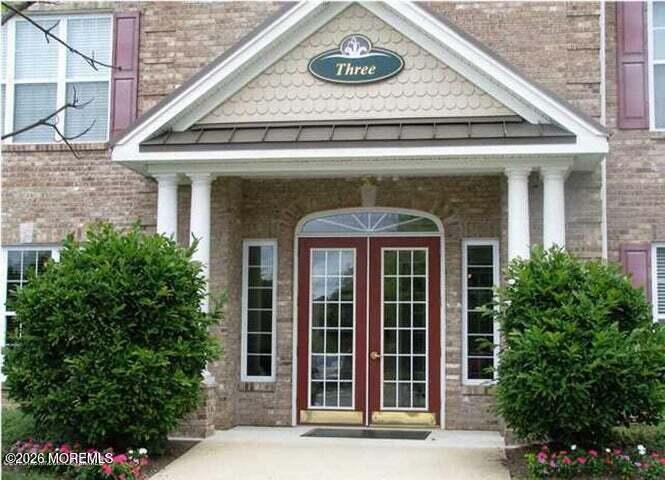 330 Sophee Lane Image 2