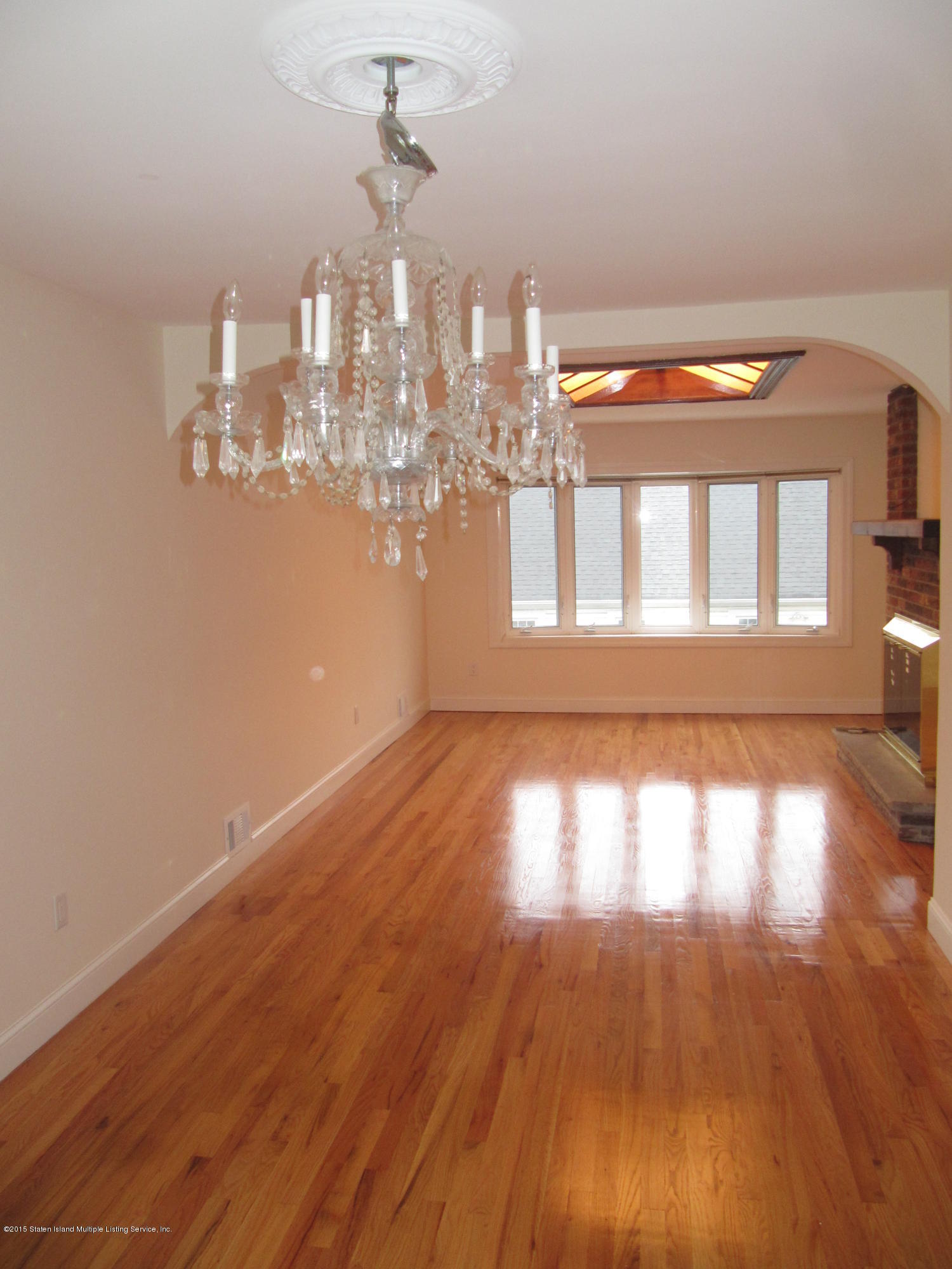 117 Bay Terrace Image 4