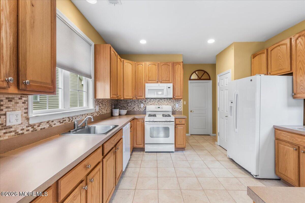 155 Scarborough Way, Marlboro, NJ, 07746 image 14