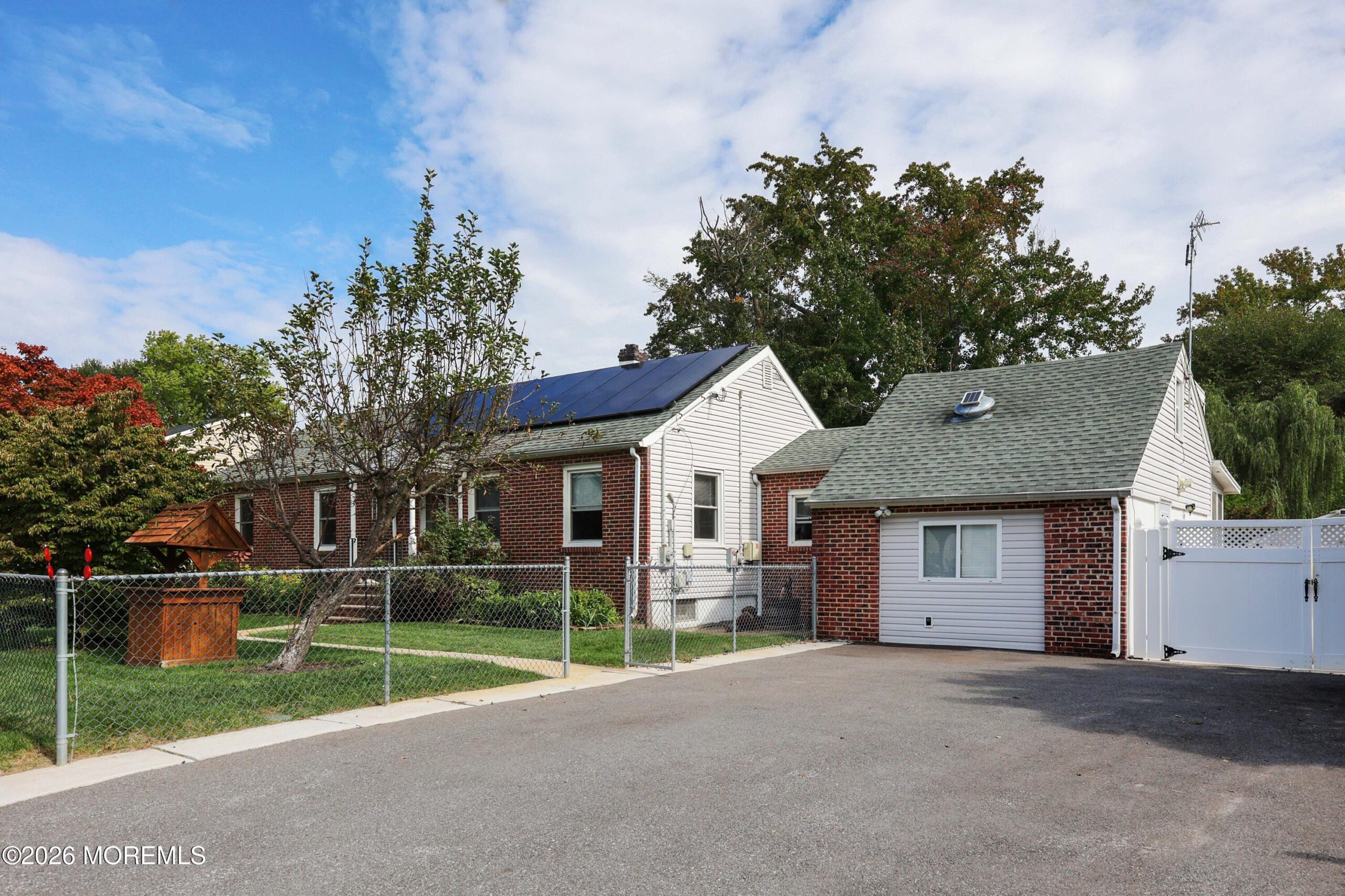 32 Sunset Place Image 3