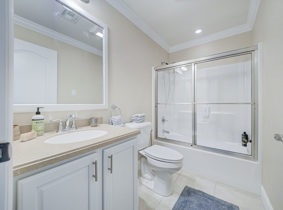 206 Prospect Avenue, Neptune Township, NJ, 07753 image 32