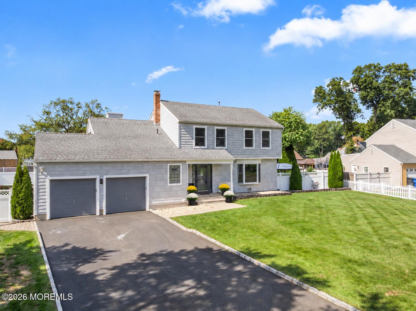 1594 Sea Island Drive Image 3
