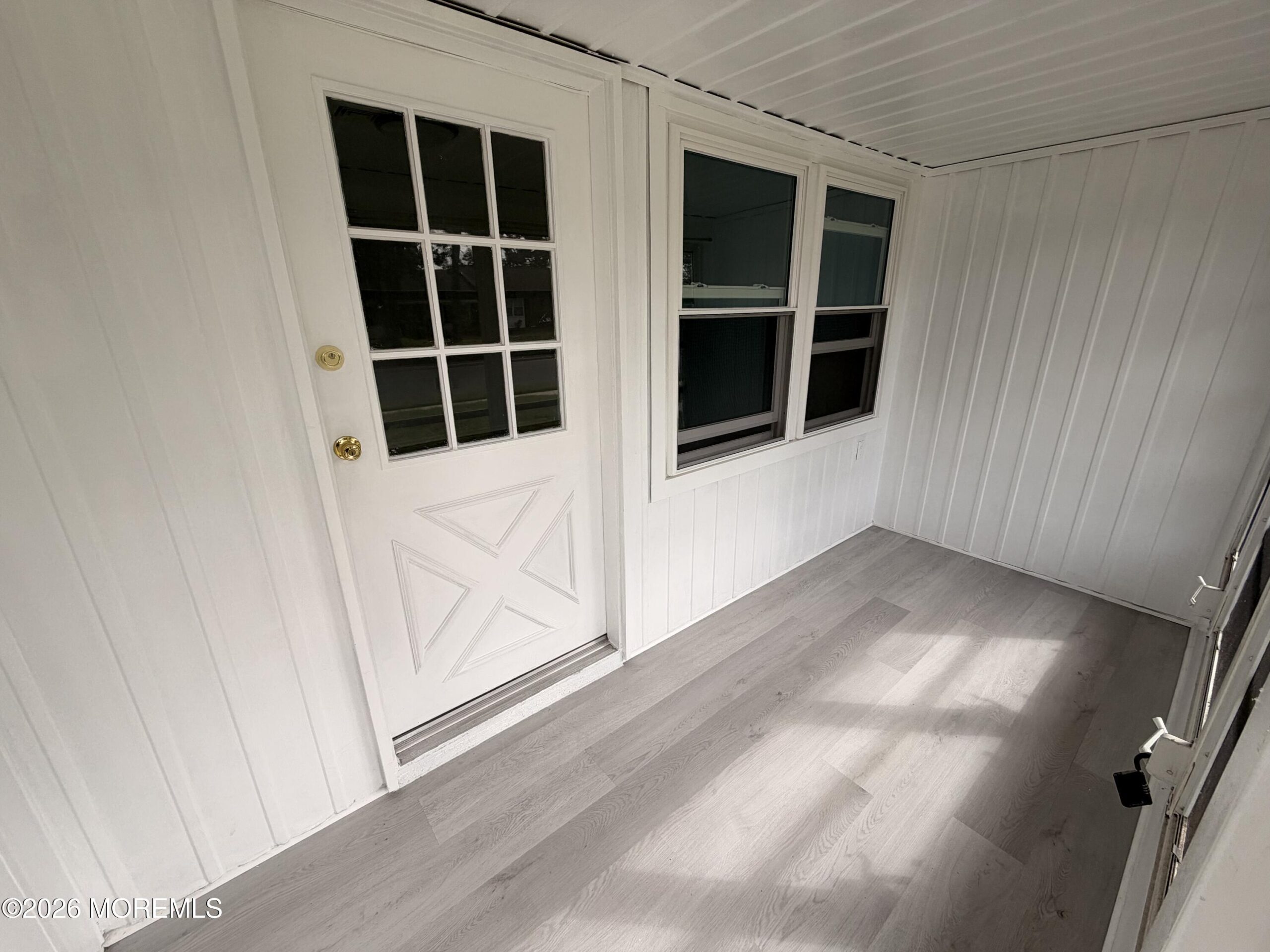 670A New Castle Court Image 4