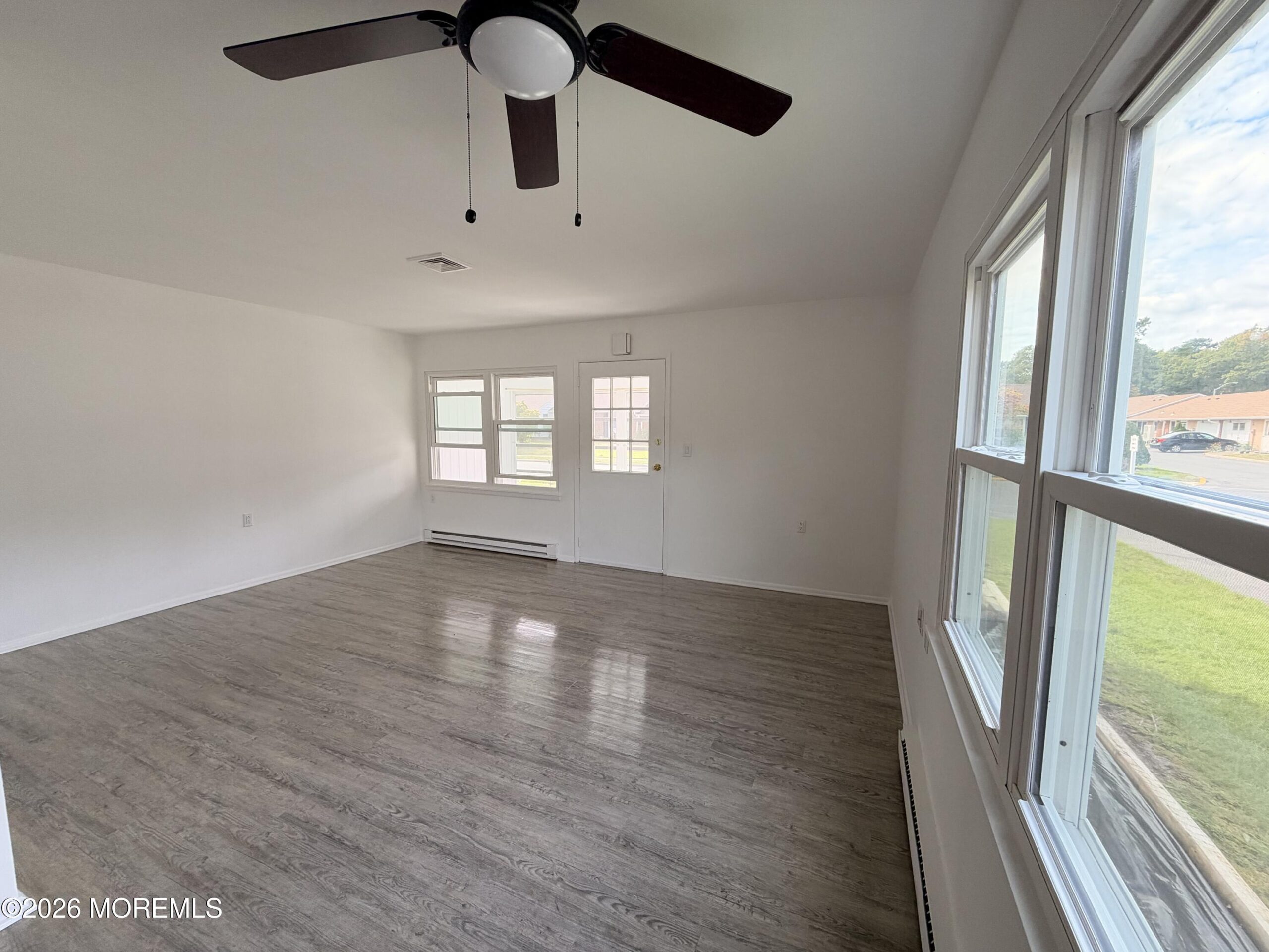 670A New Castle Court, Lakewood, NJ, 08701 image 25