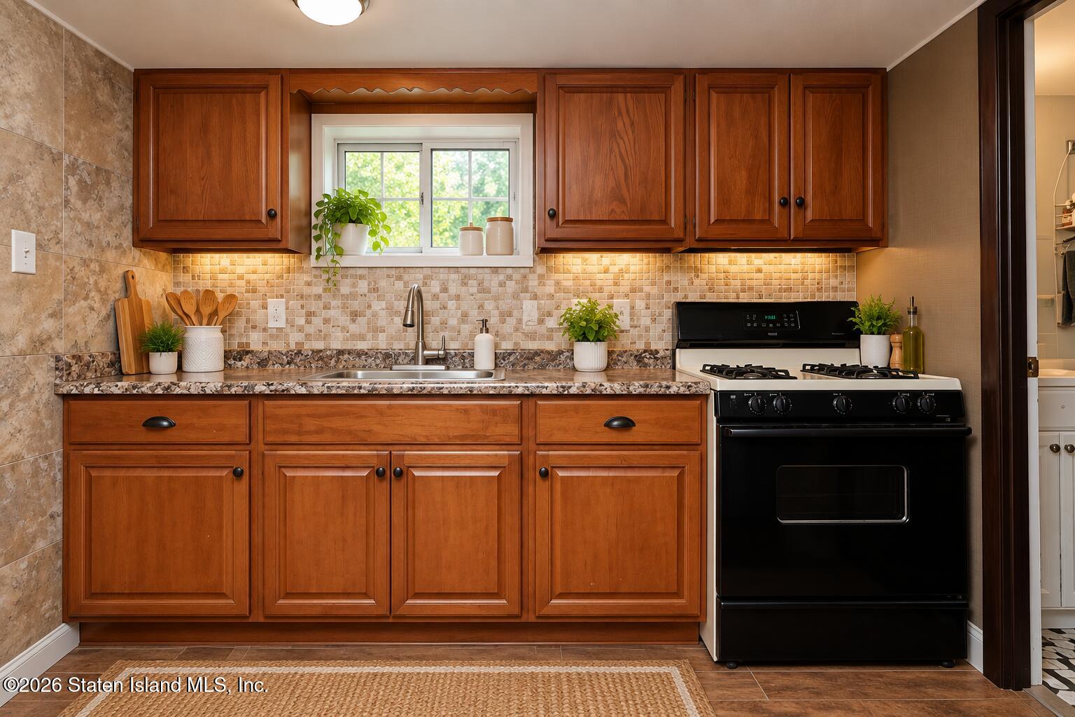 230 Lindenwood Road, Staten Island, NY, 10308 image 26