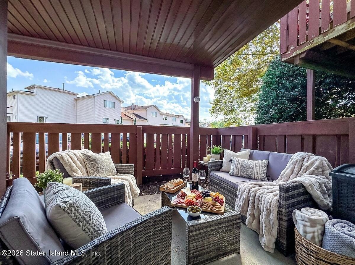 172 Timber Ridge Drive, Staten Island, NY, 10306 image 22