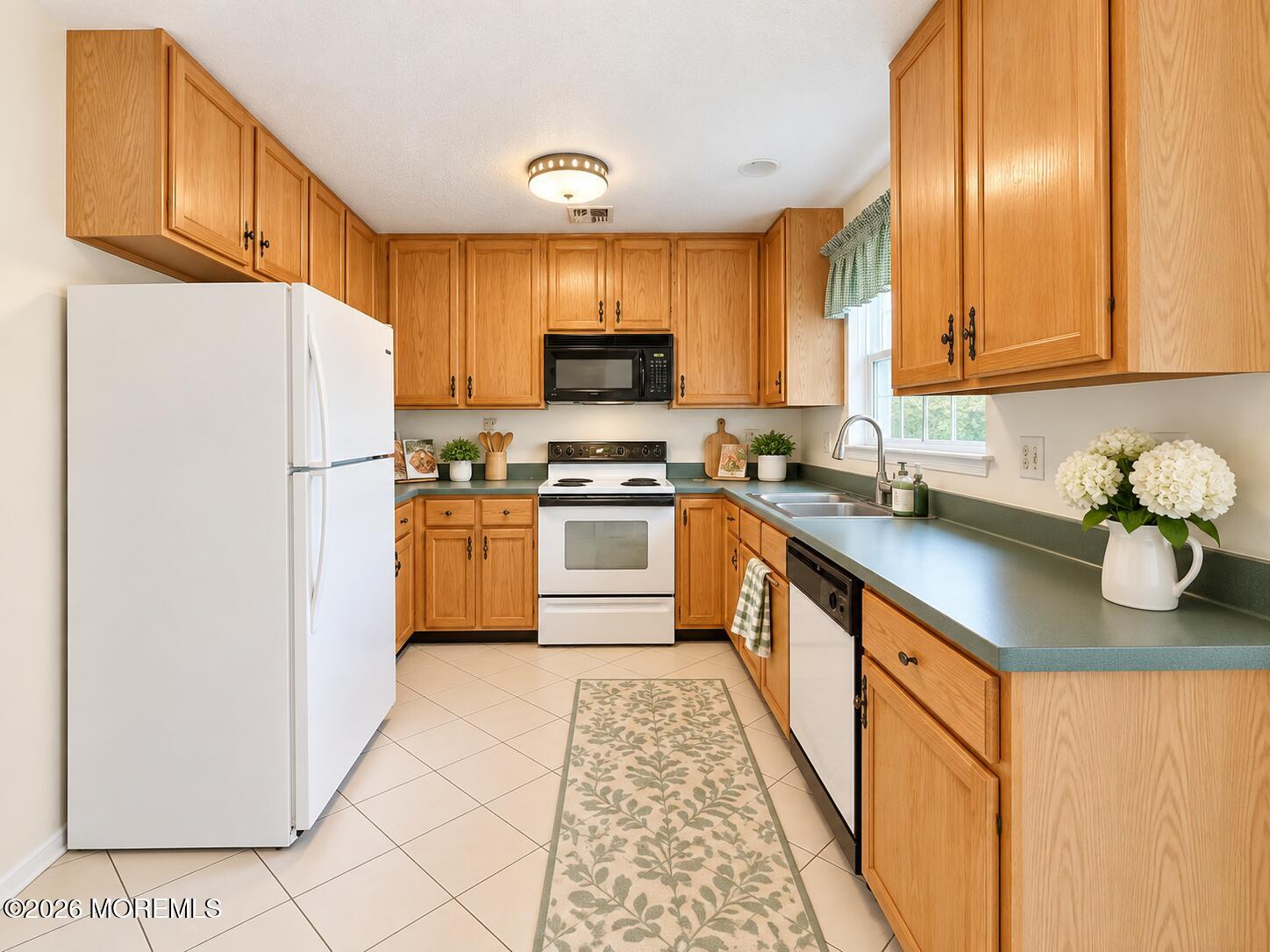 120C Ironwood Plaza 120C, Monroe, NJ, 08831 image 11
