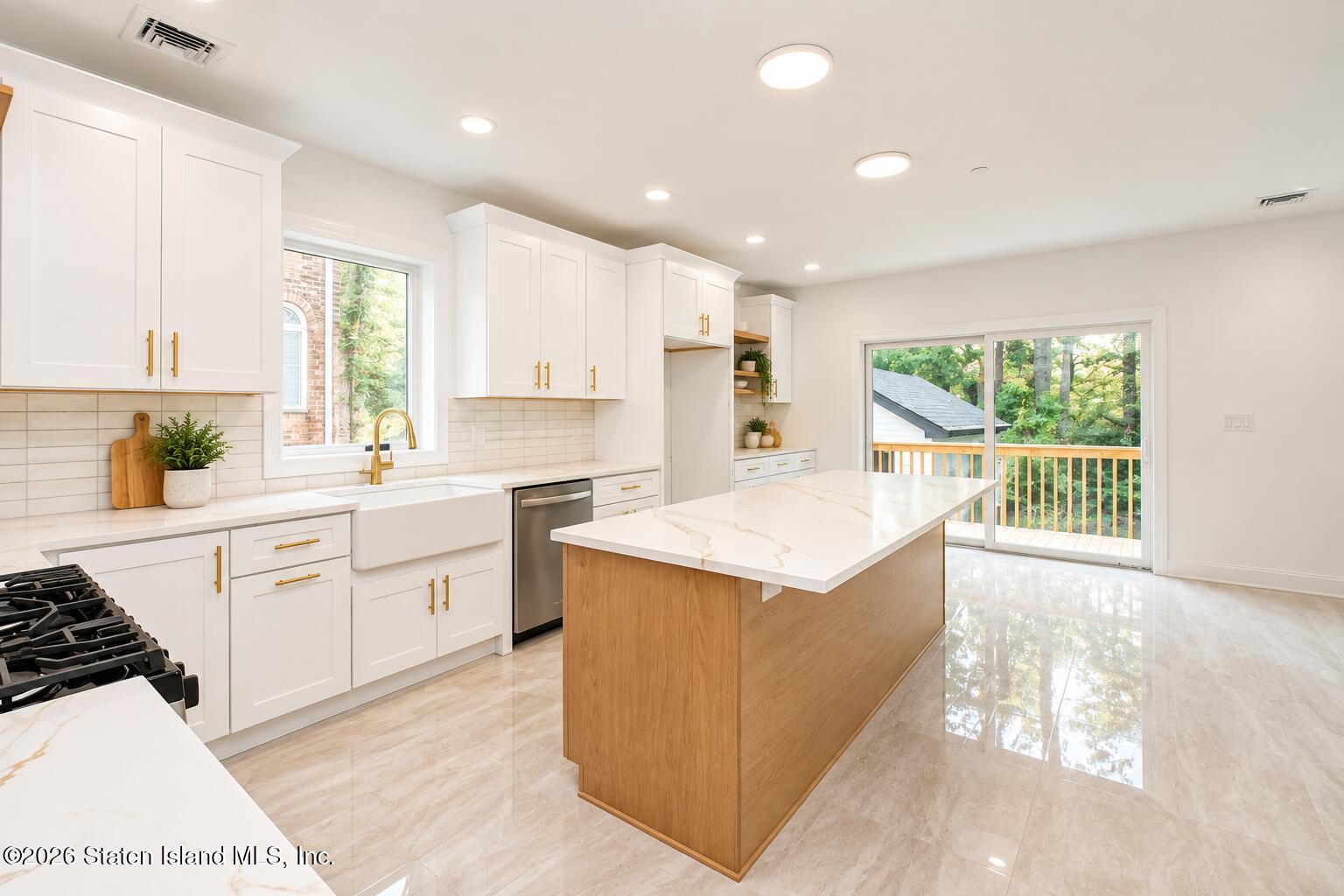 85 Trenton Court, Staten Island, NY, 10309 image 16