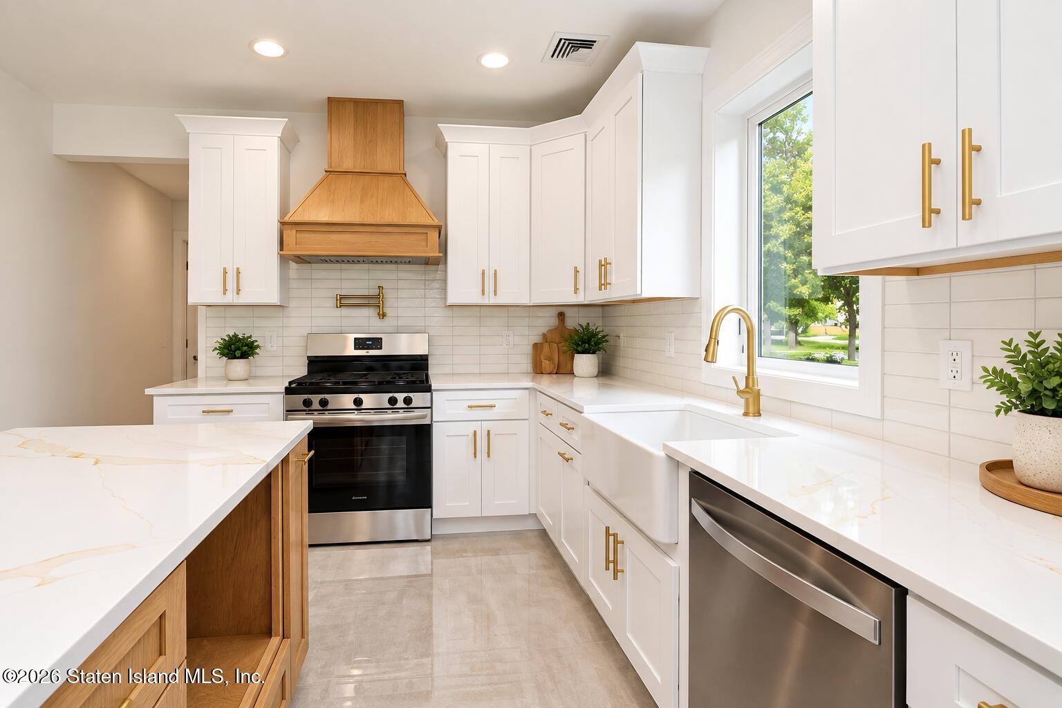 85 Trenton Court, Staten Island, NY, 10309 image 26