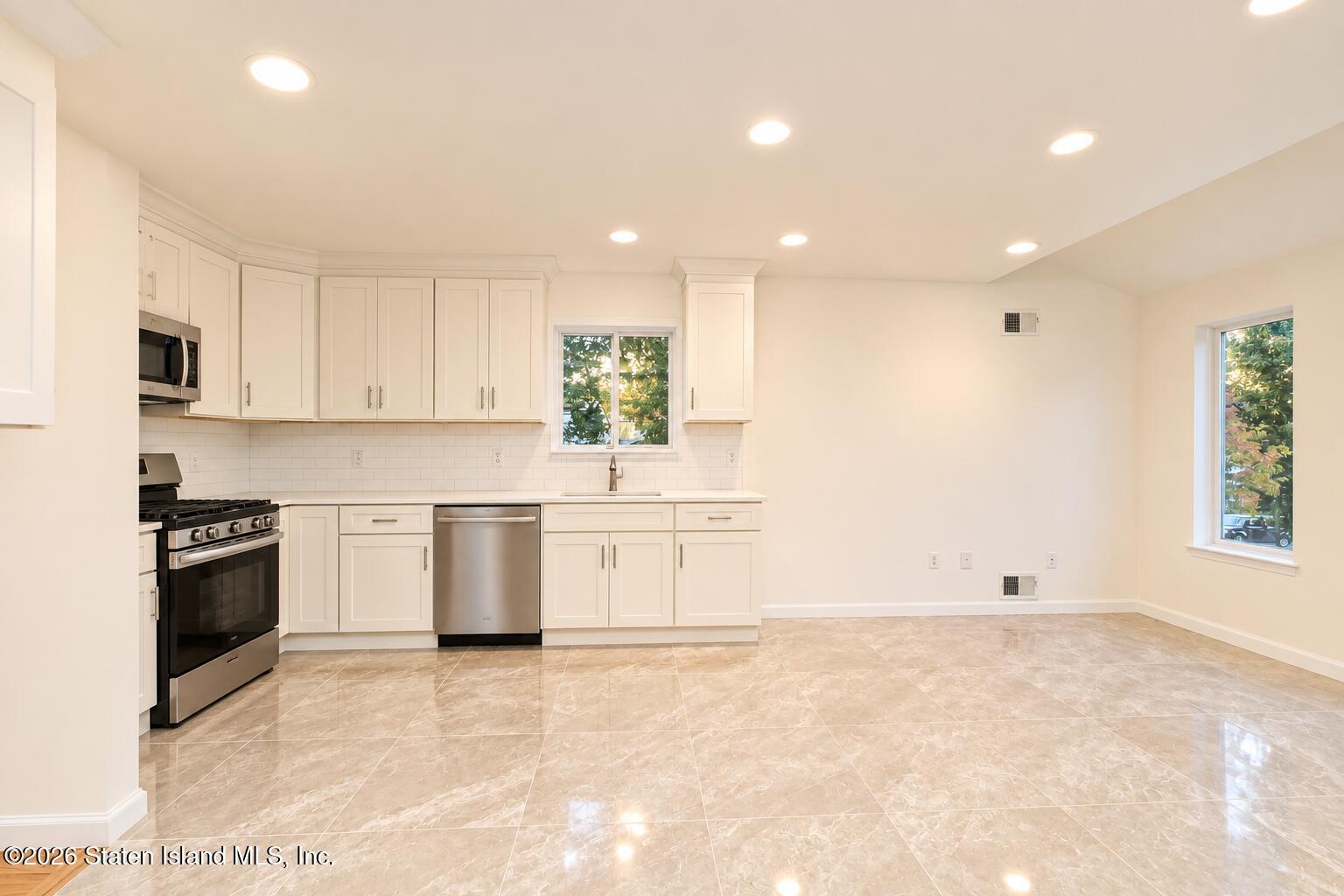 9 Borman Street, Staten Island, NY, 10314 image 8
