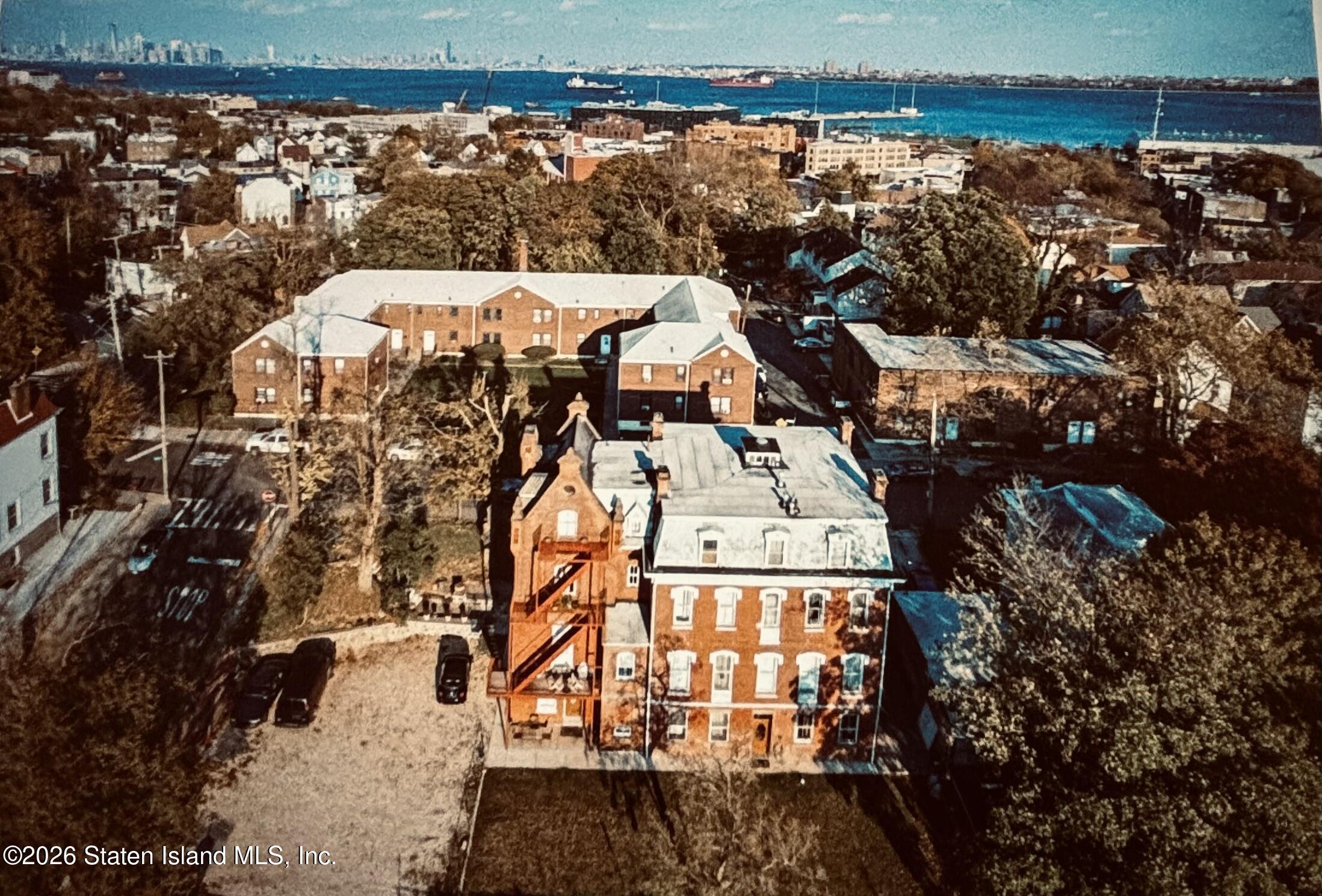 21 Court Street, Staten Island, NY, 10304 image 25