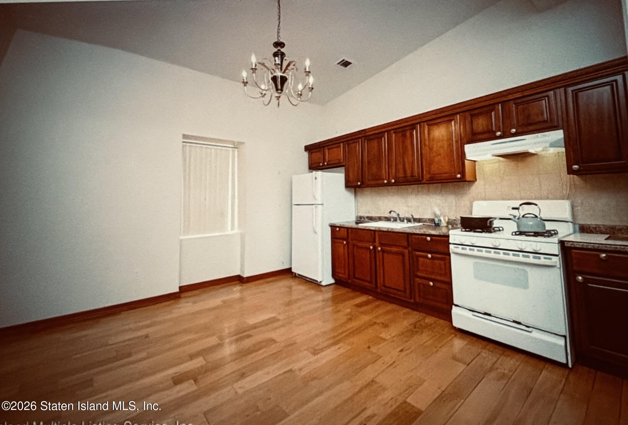 21 Court Street, Staten Island, NY, 10304 image 20