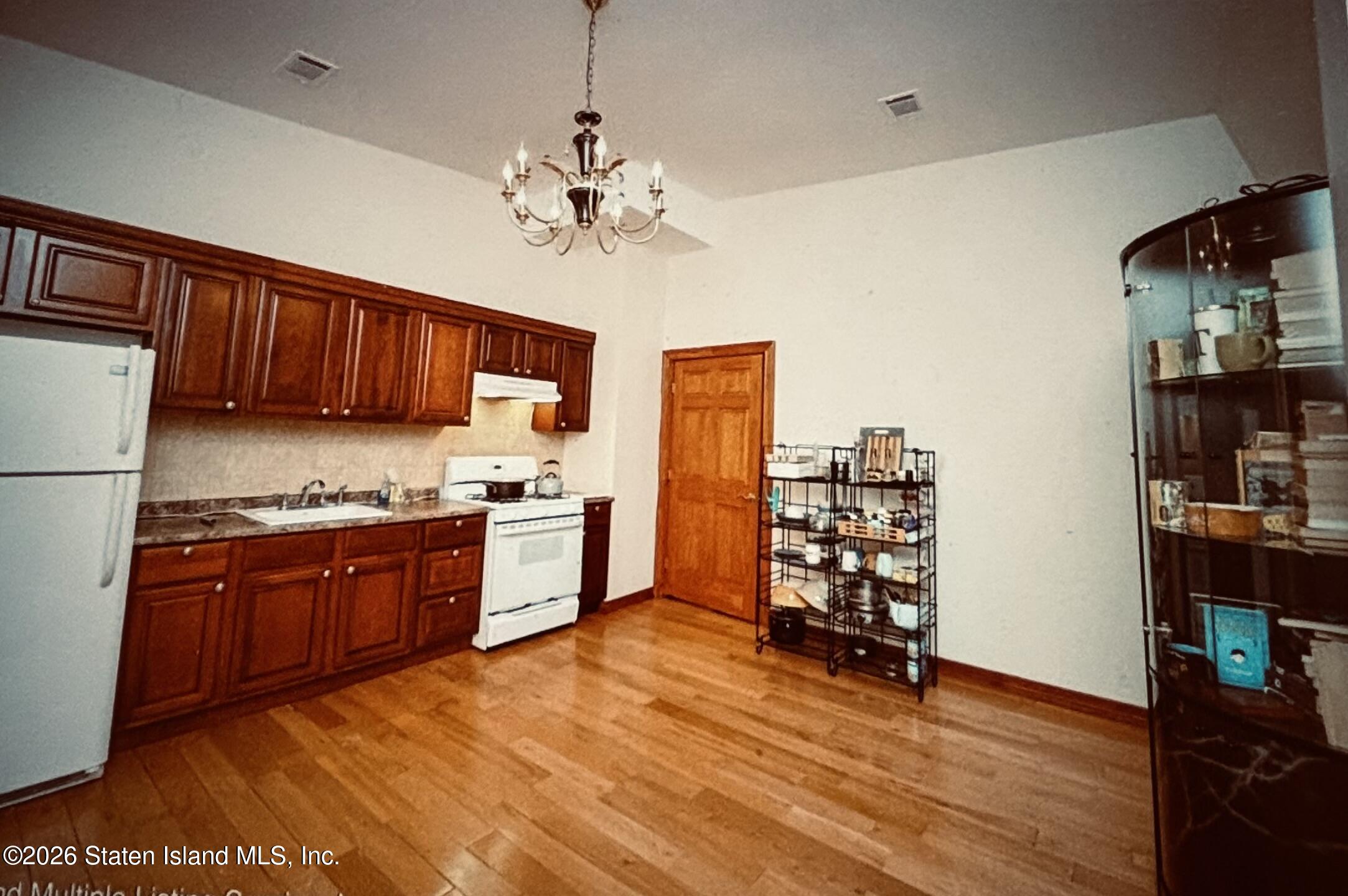 21 Court Street, Staten Island, NY, 10304 image 22