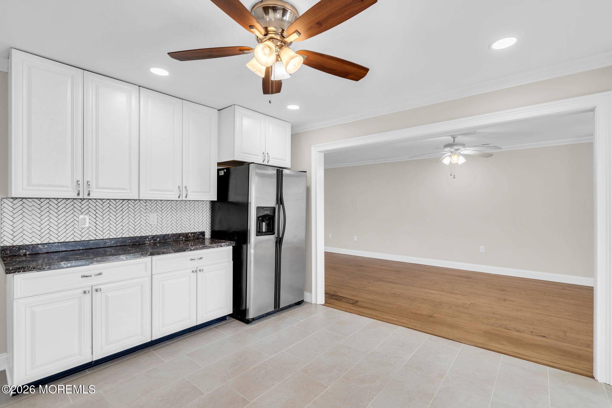 101 Clearwater Drive Image 5