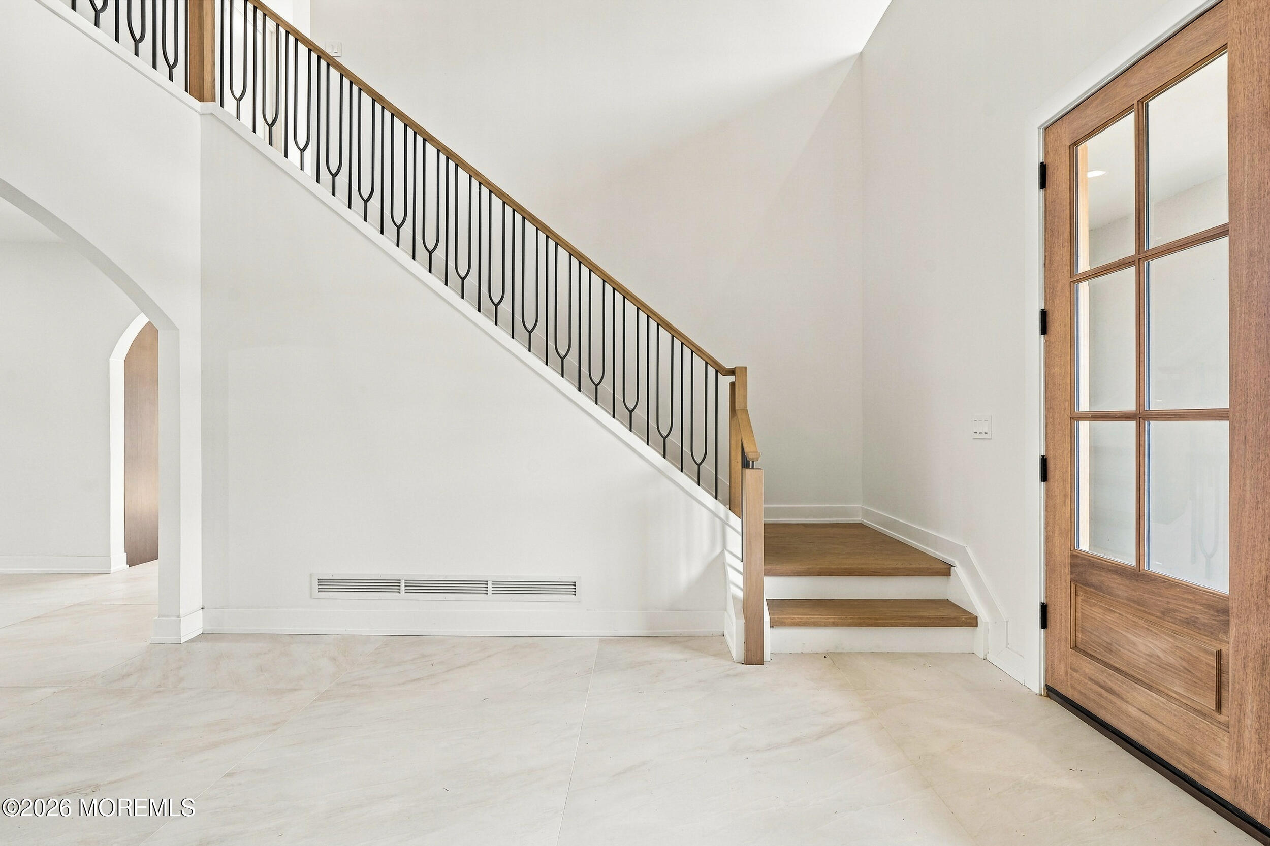 38 Coolidge Place Image 5