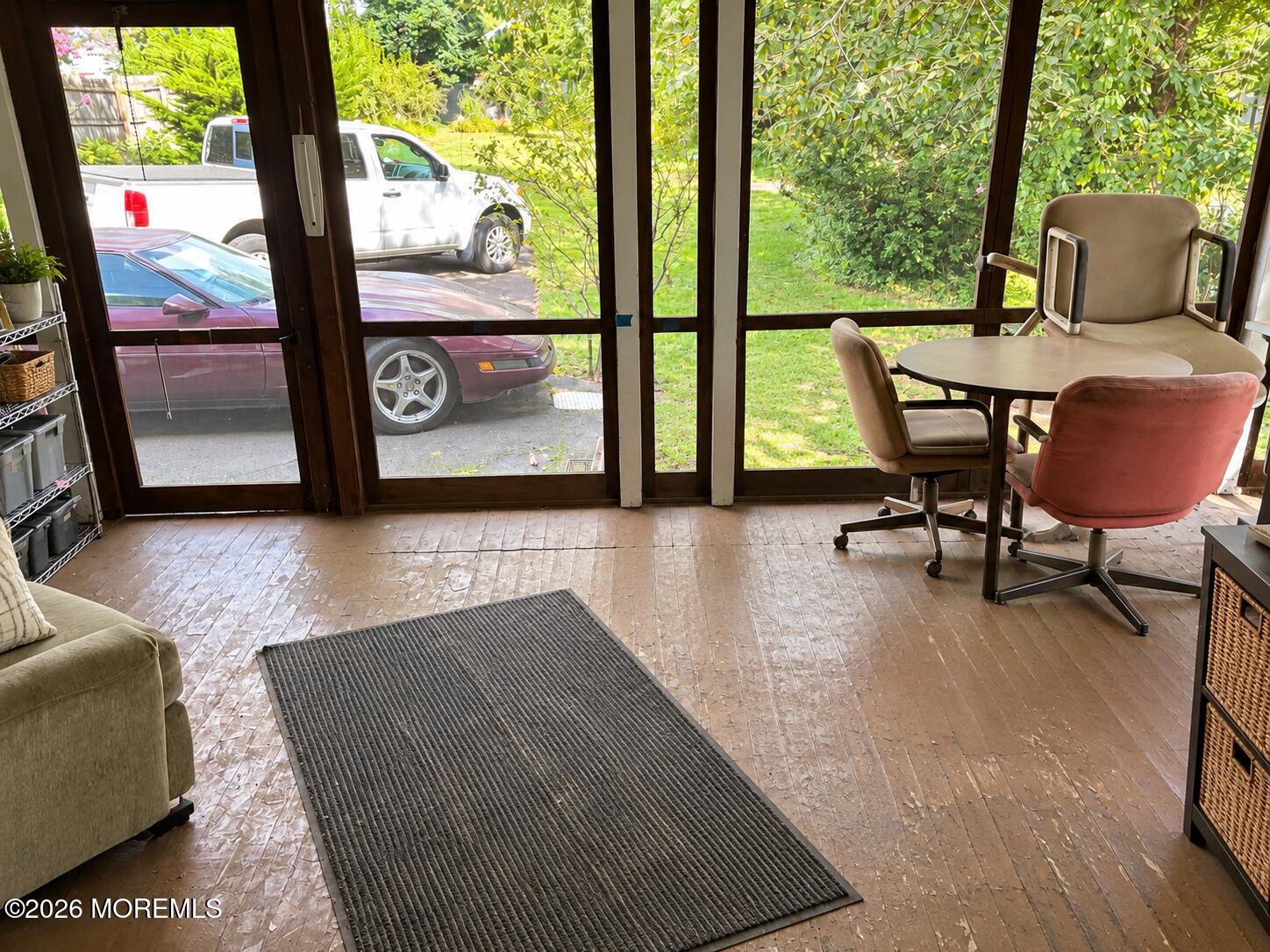 653 Westfield Avenue Image 5