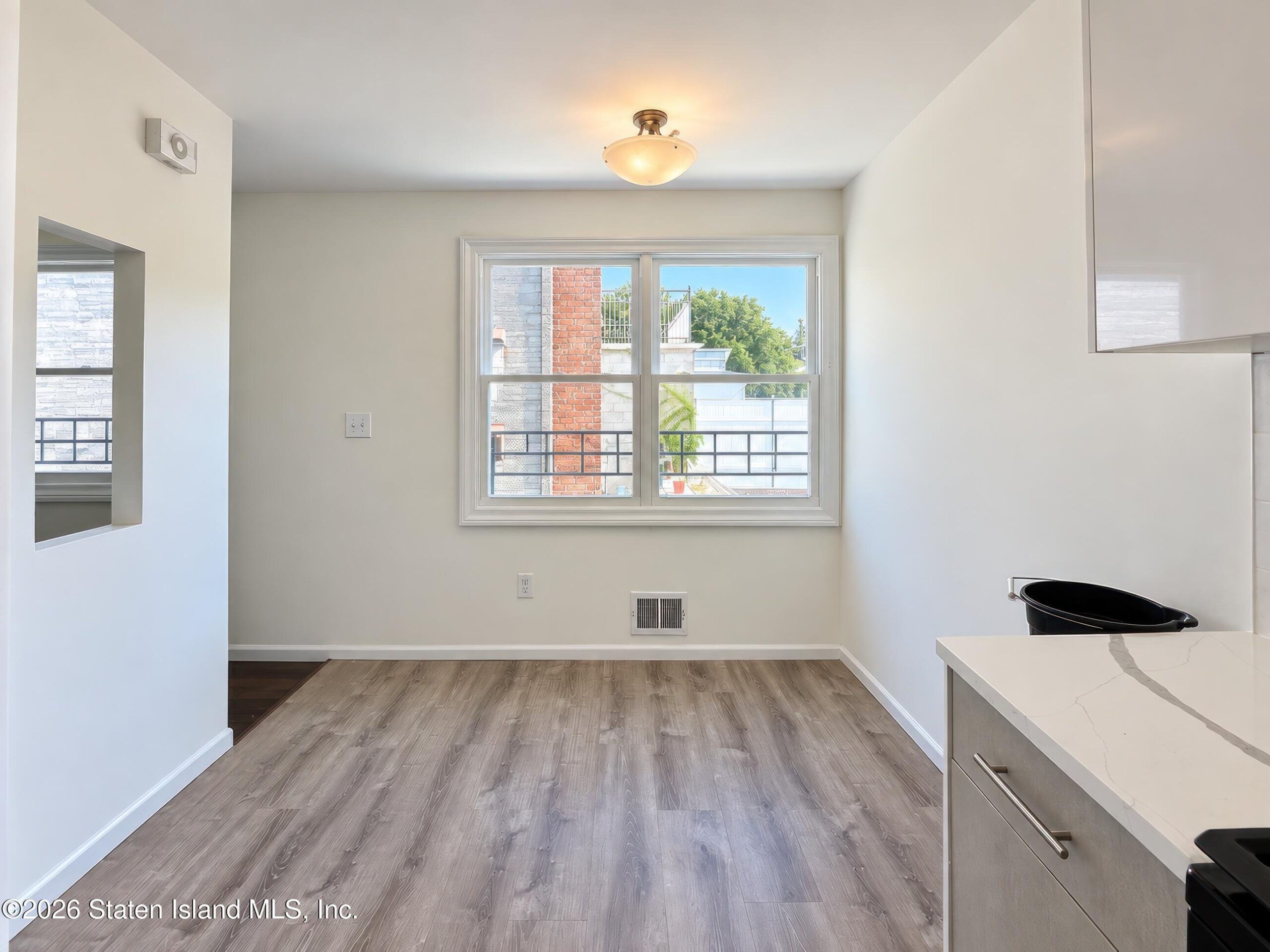 433 Hanover Avenue Image 5