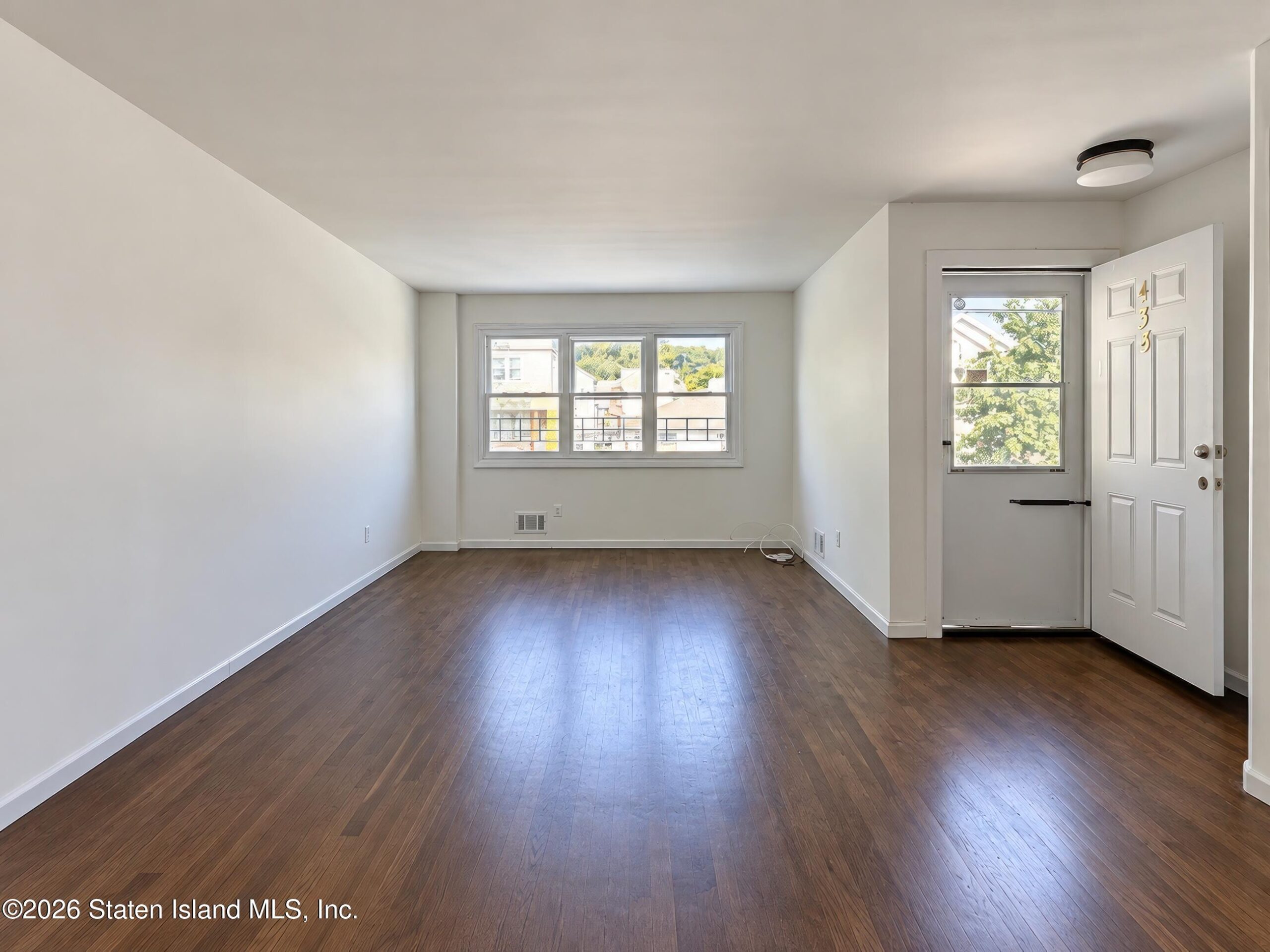 433 Hanover Avenue Image 2