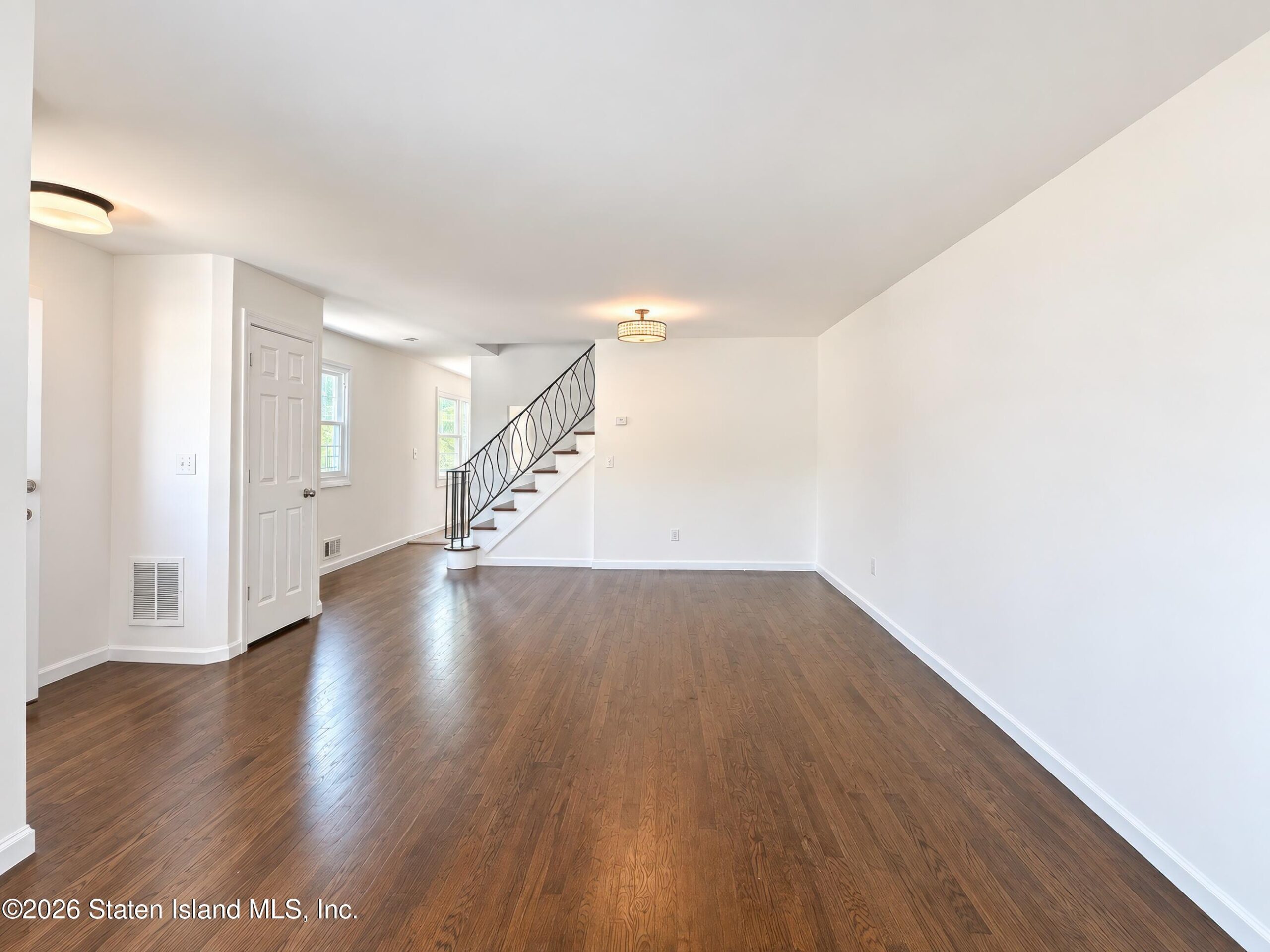 433 Hanover Avenue Image 4