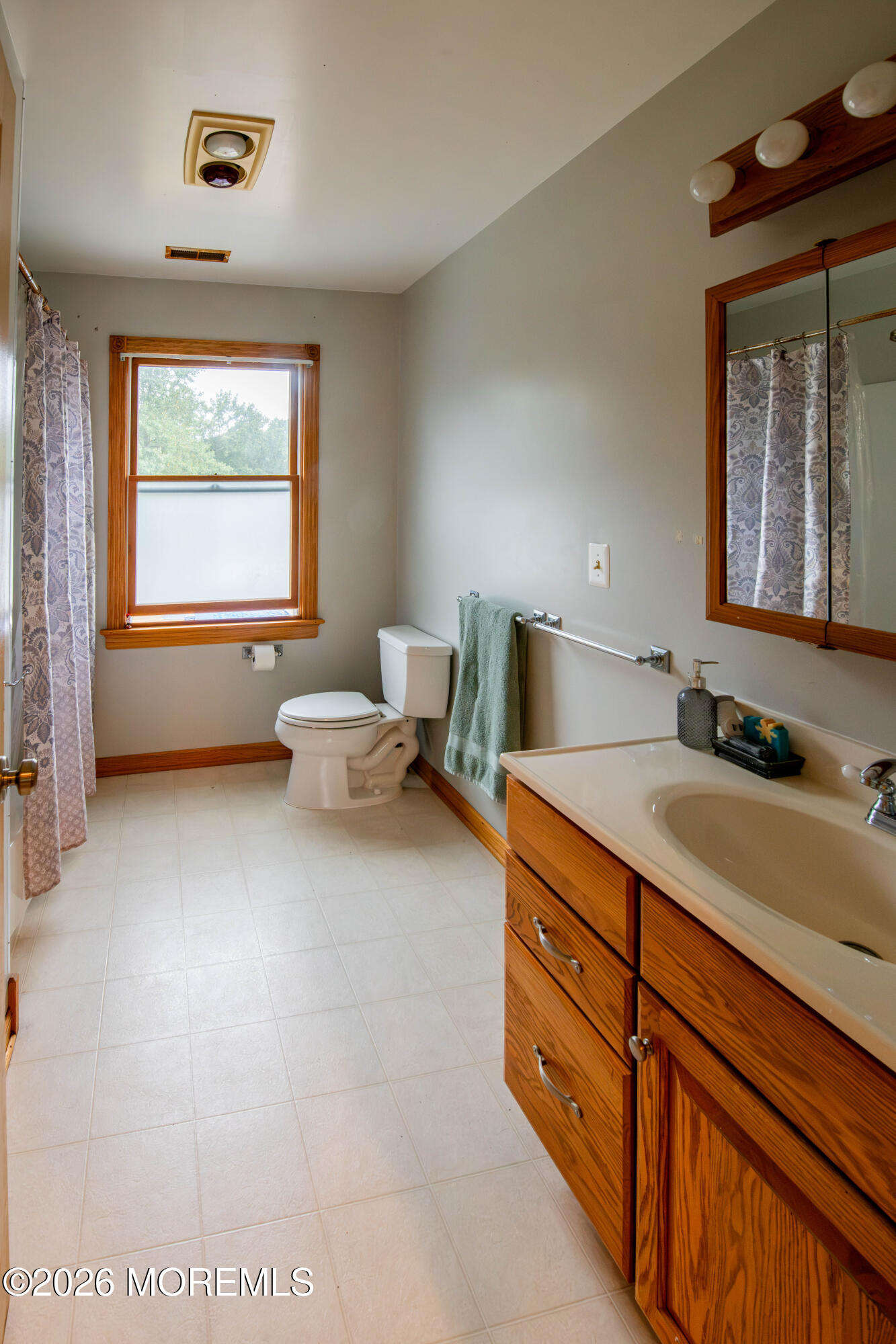 8 West Avenue, Old Bridge, NJ, 08857 image 24