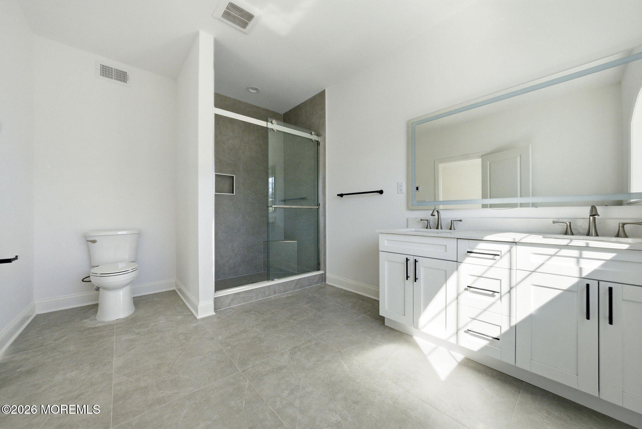 12 Remington Court, Farmingdale, NJ, 07727 image 22