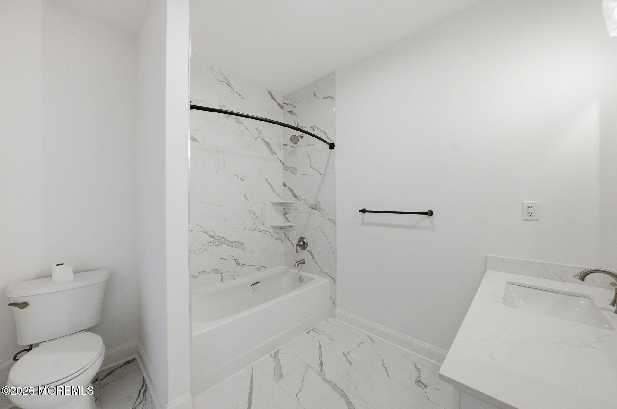 12 Remington Court, Farmingdale, NJ, 07727 image 27