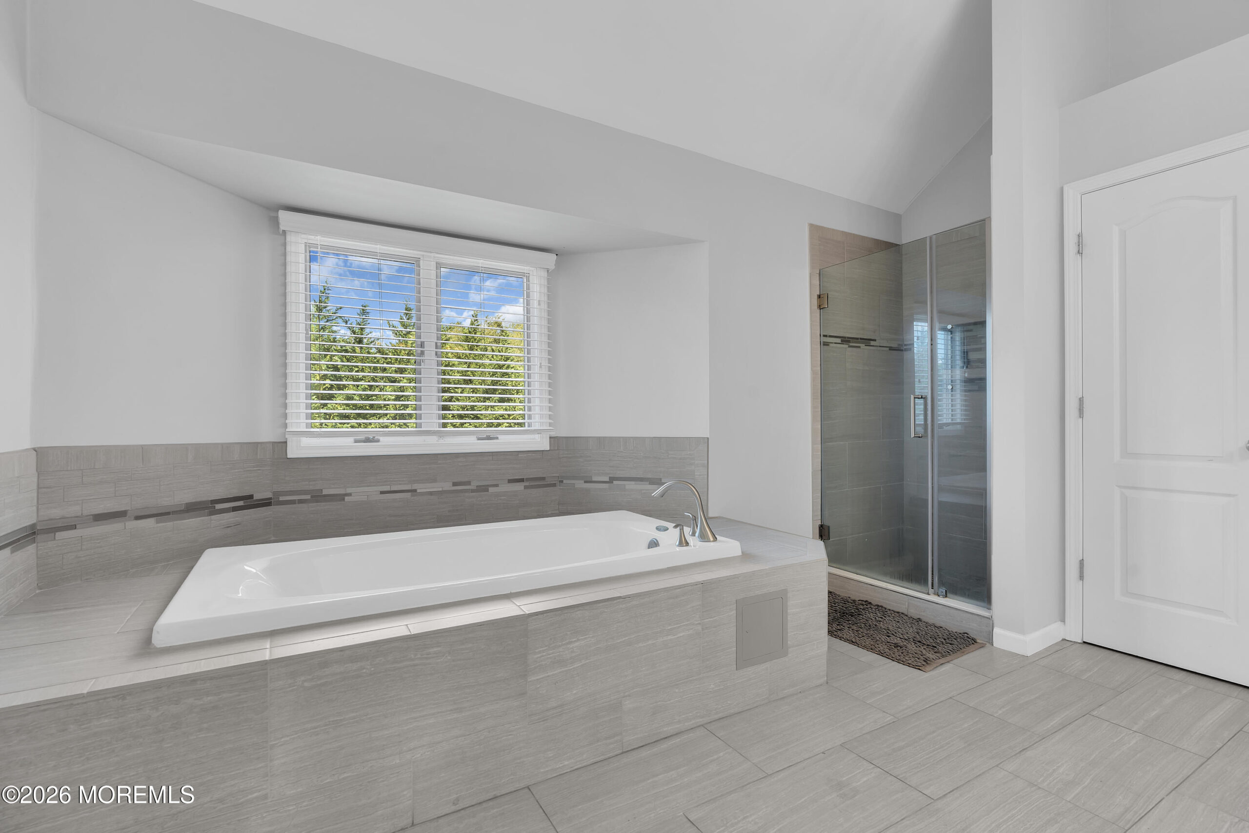 40 Outlook Lane, Freehold, NJ, 07728 image 23