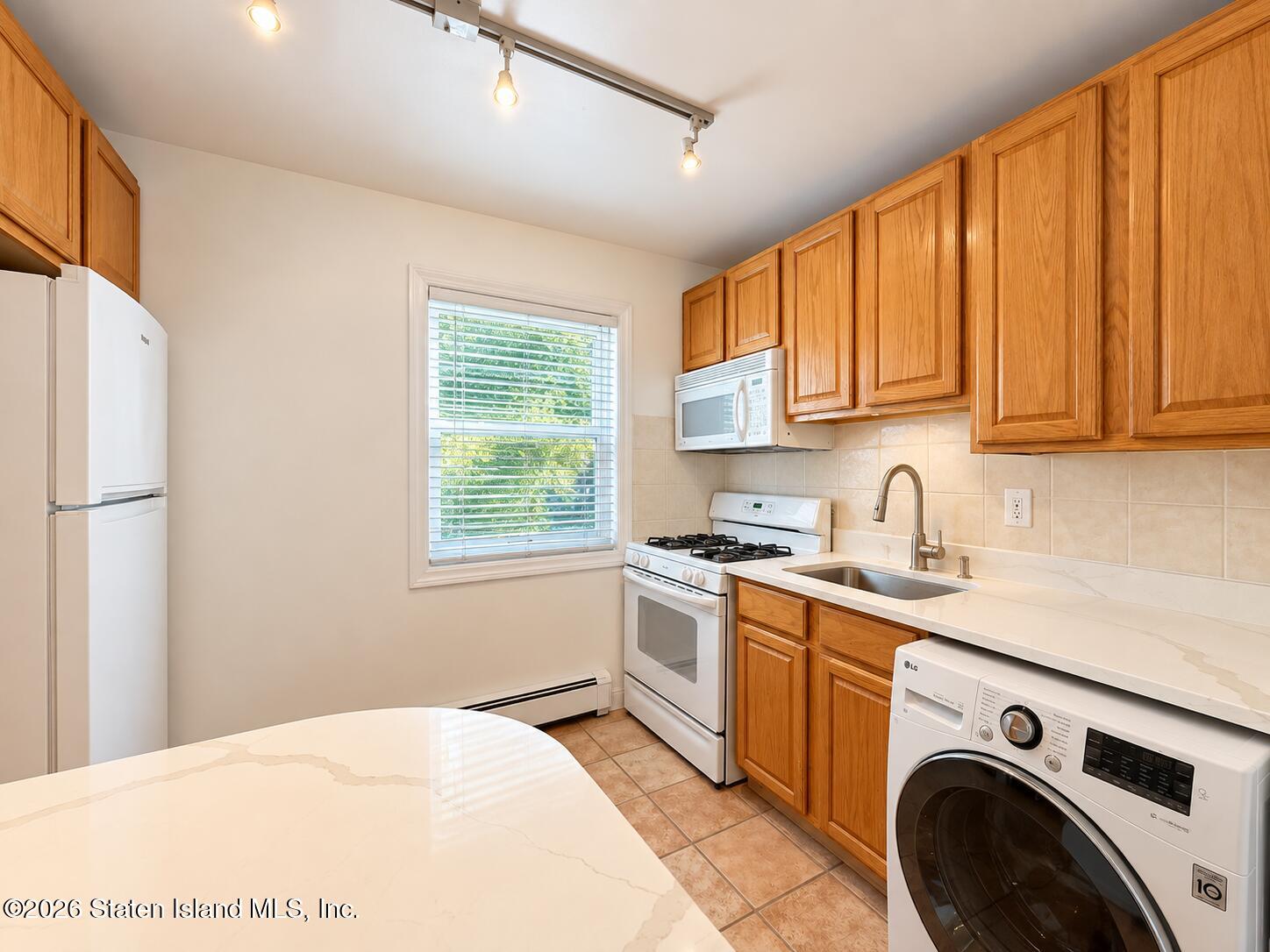 182 Arlo Road A, Staten Island, NY, 10301 image 9