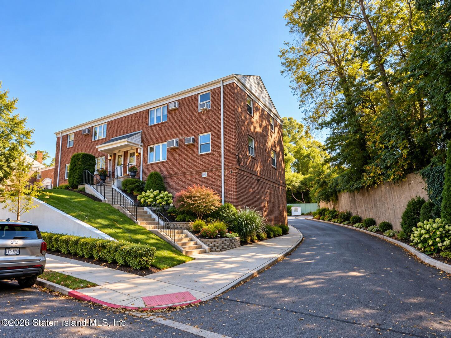 182 Arlo Road A Image 4