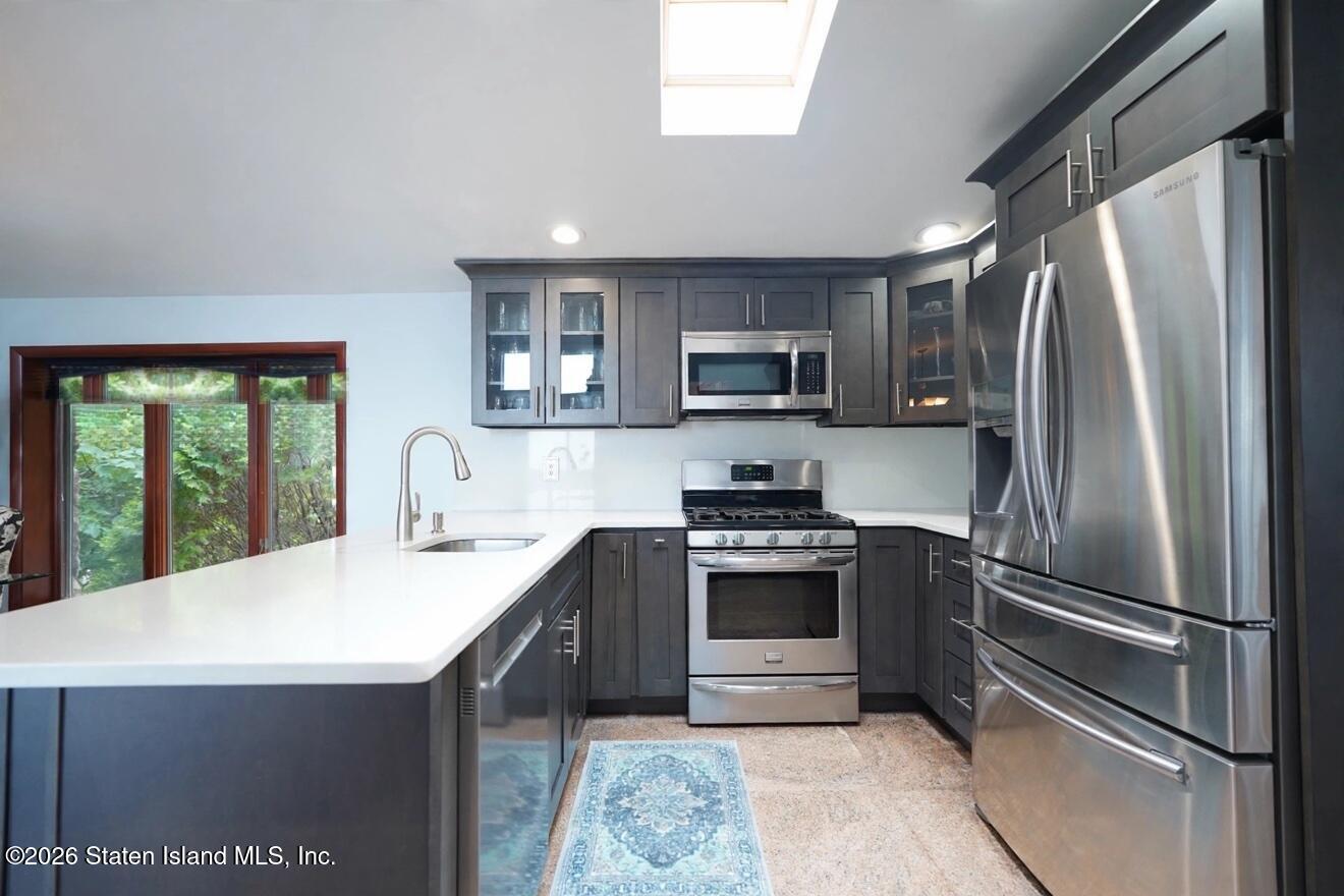 93 Douglas Road, Staten Island, NY, 10304 image 16