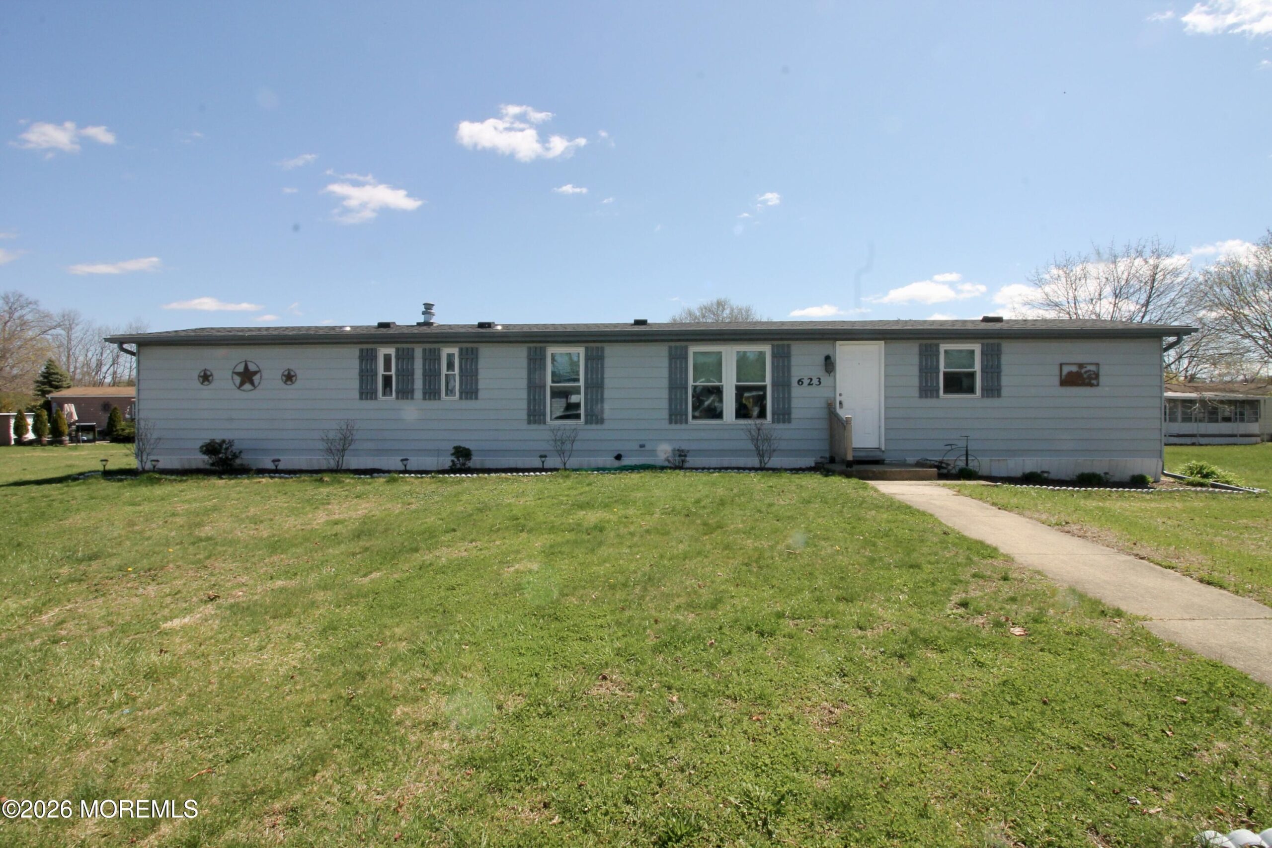 623 Sara Drive Image 3