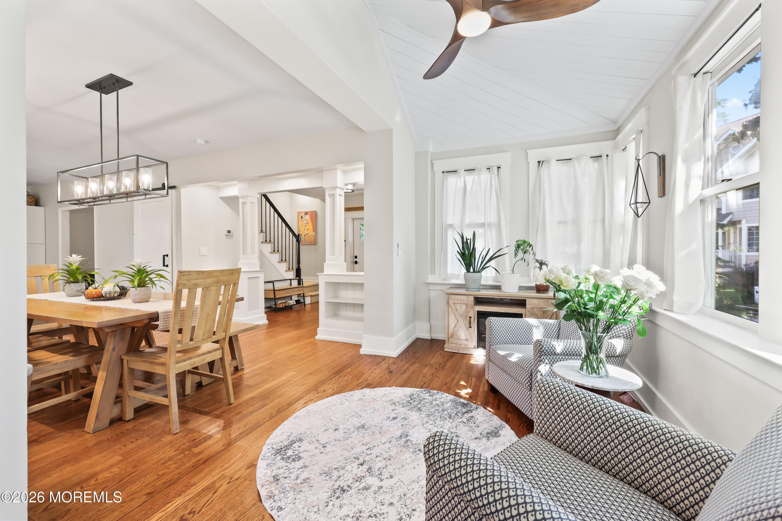807 Arthur Drive Image 3