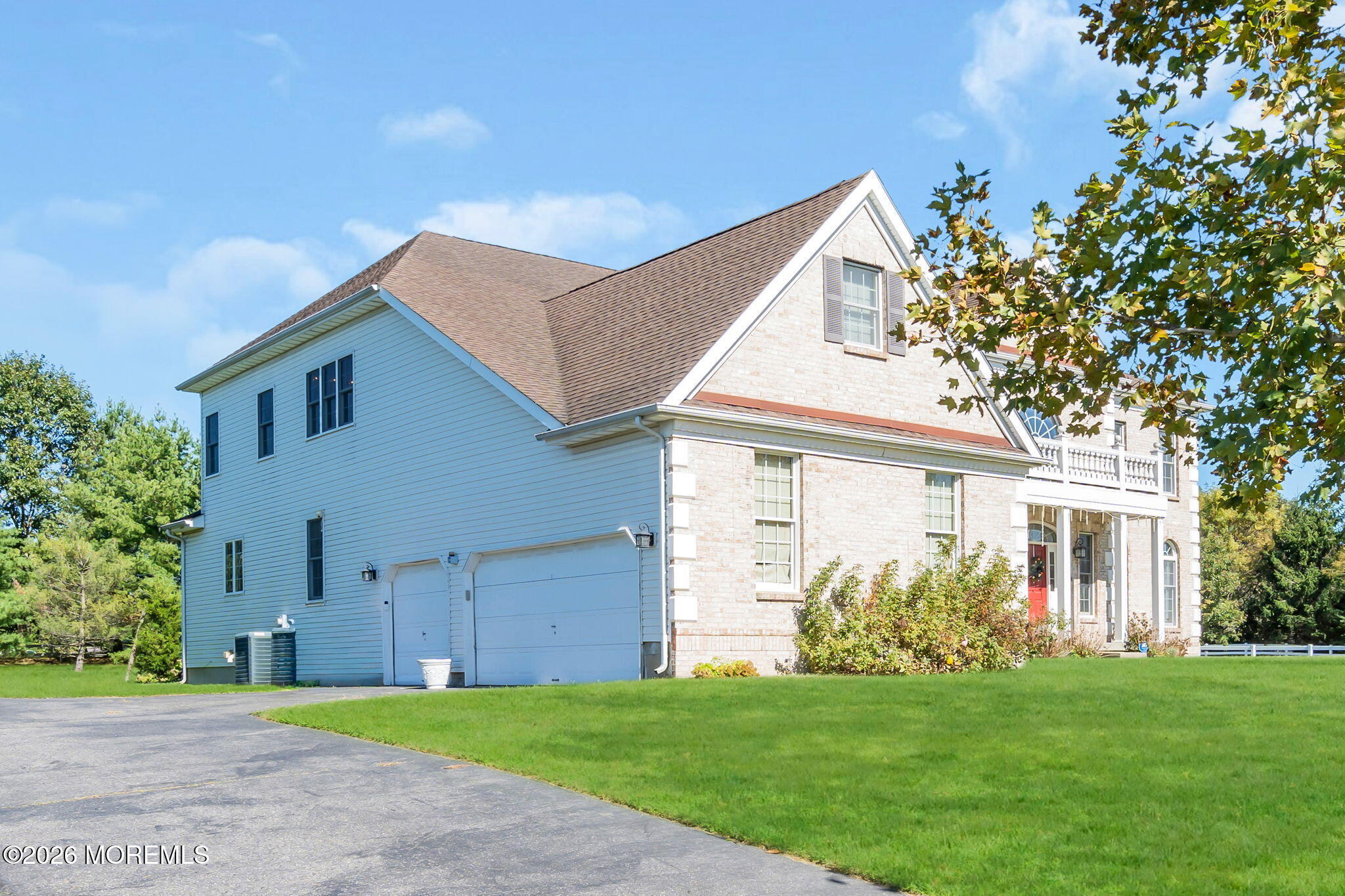 76 Stream Bank Drive Image 4