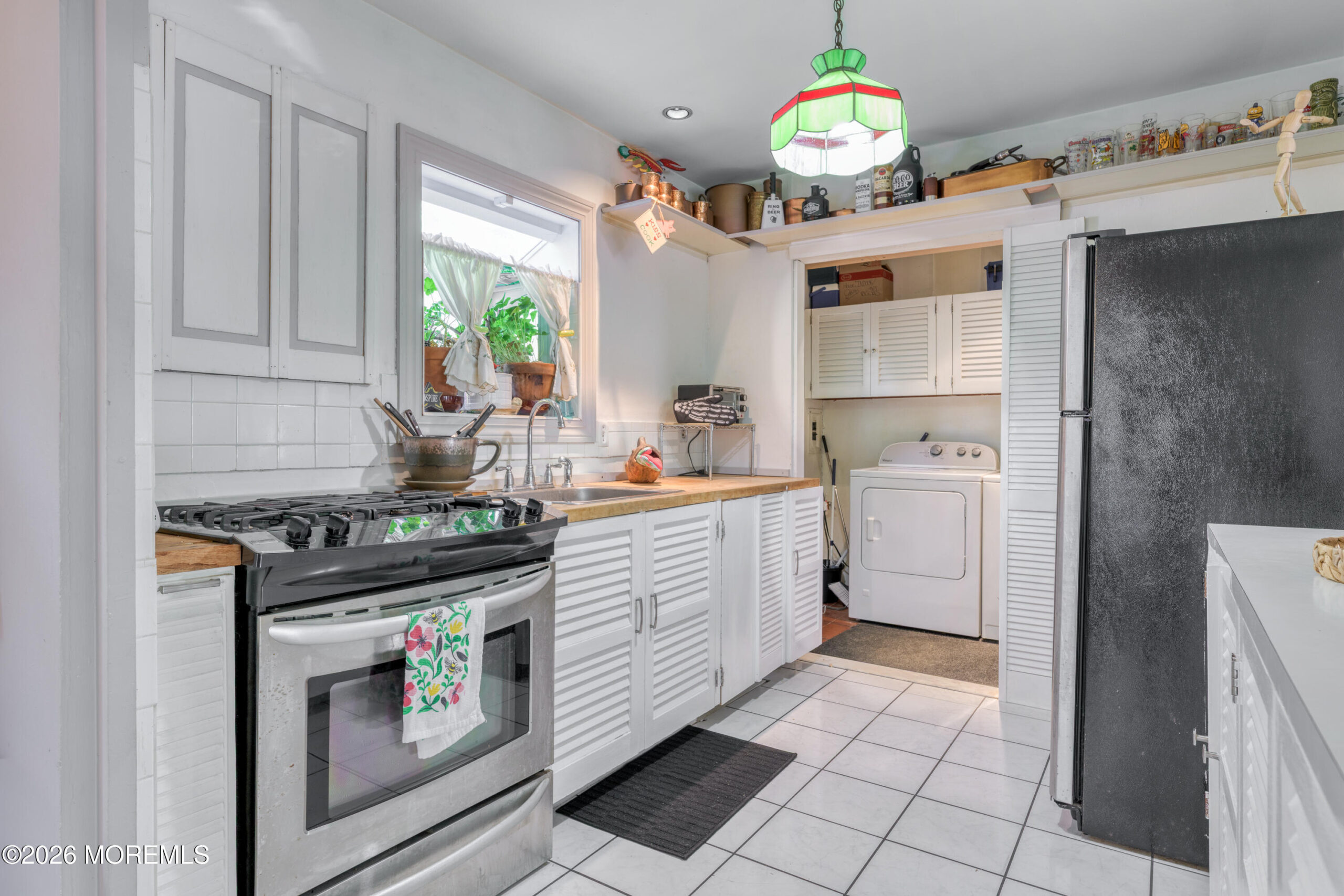13 Lee Avenue Image 4