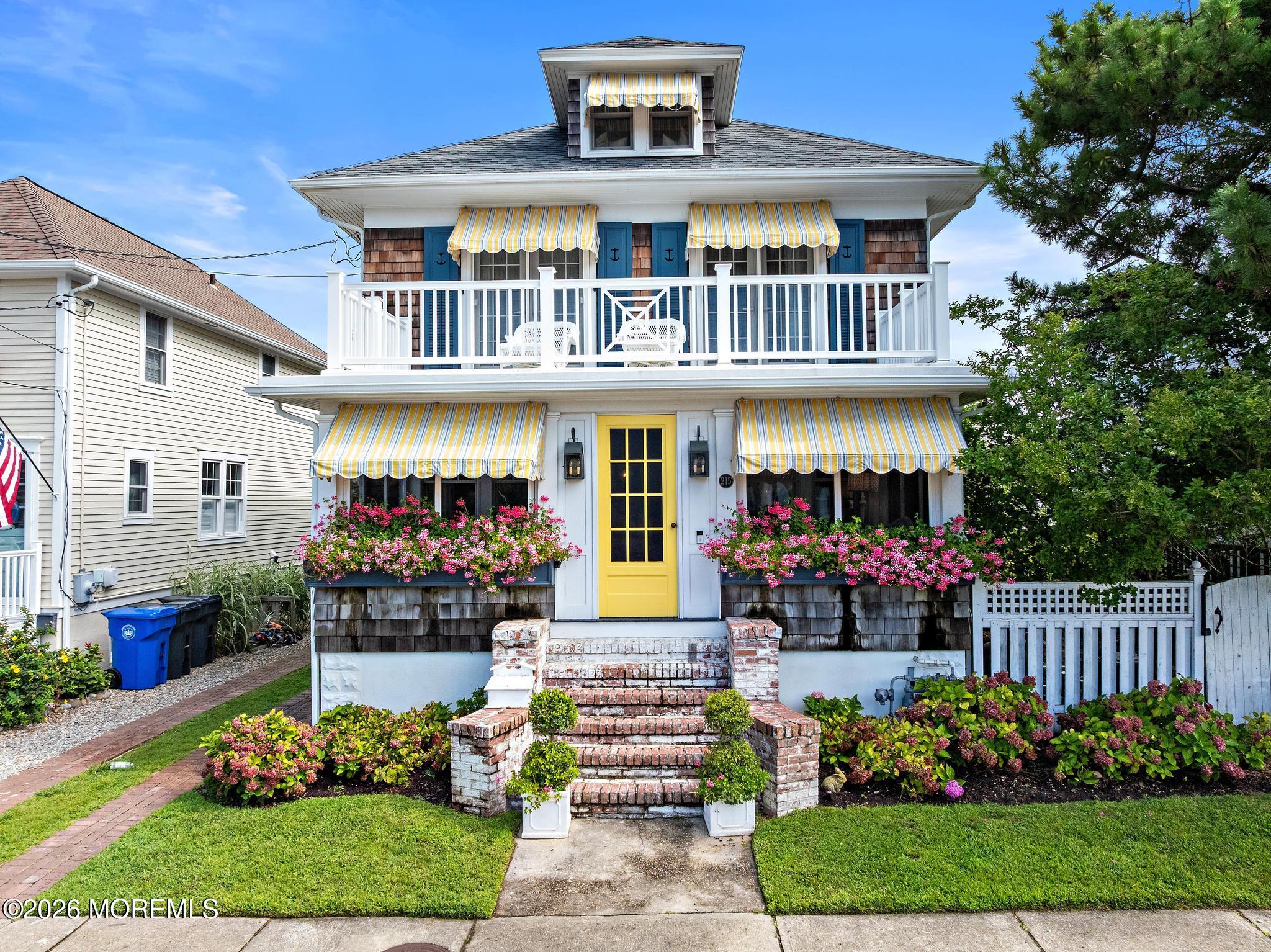 215 Ocean Street Image 1