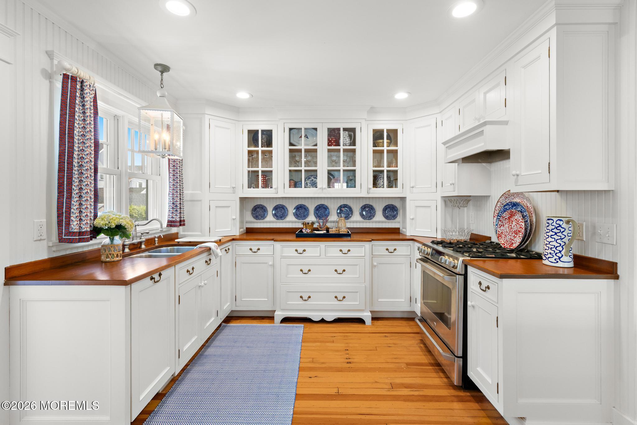 215 Ocean Street, Beach Haven, NJ, 08008 image 16
