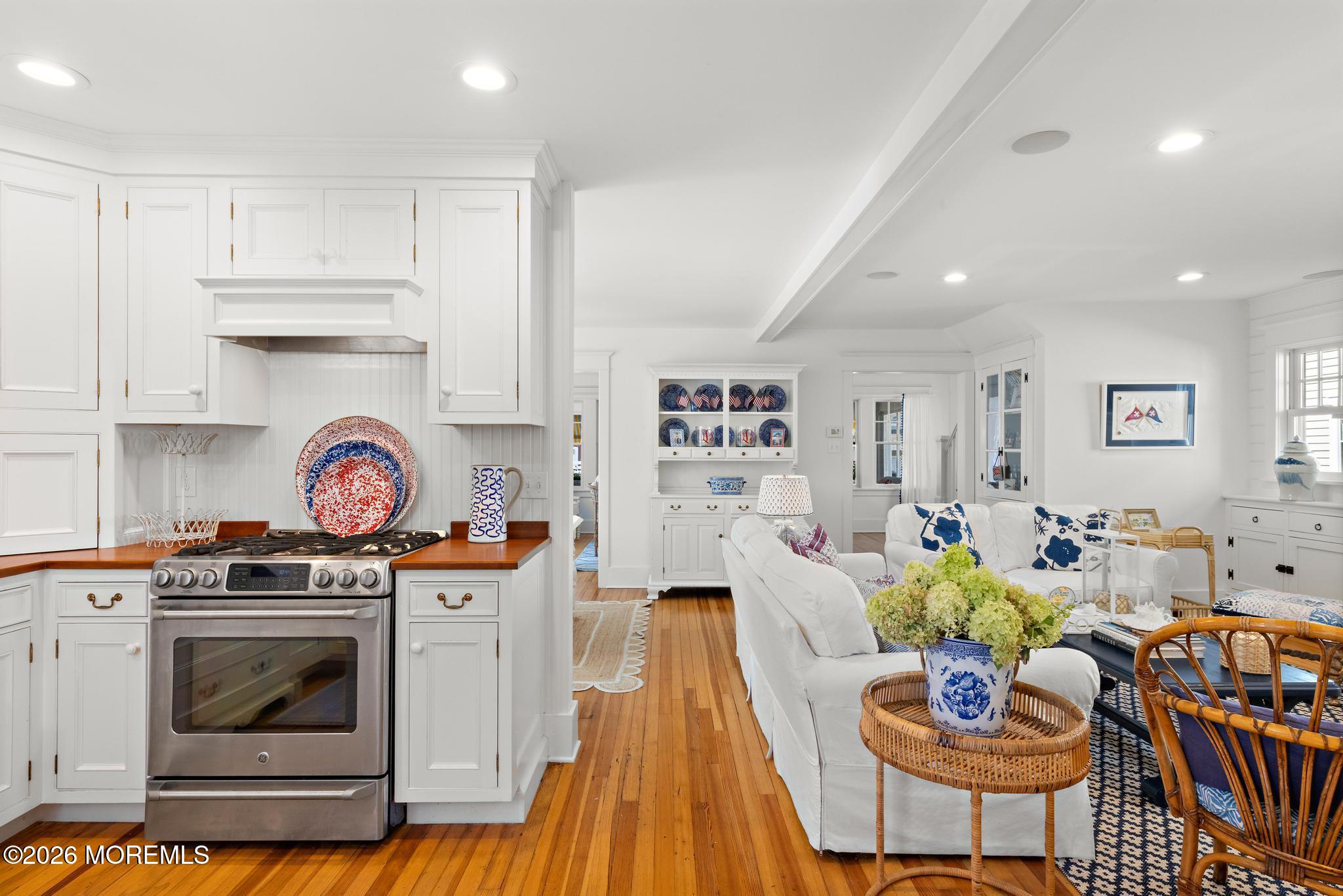 215 Ocean Street, Beach Haven, NJ, 08008 image 18