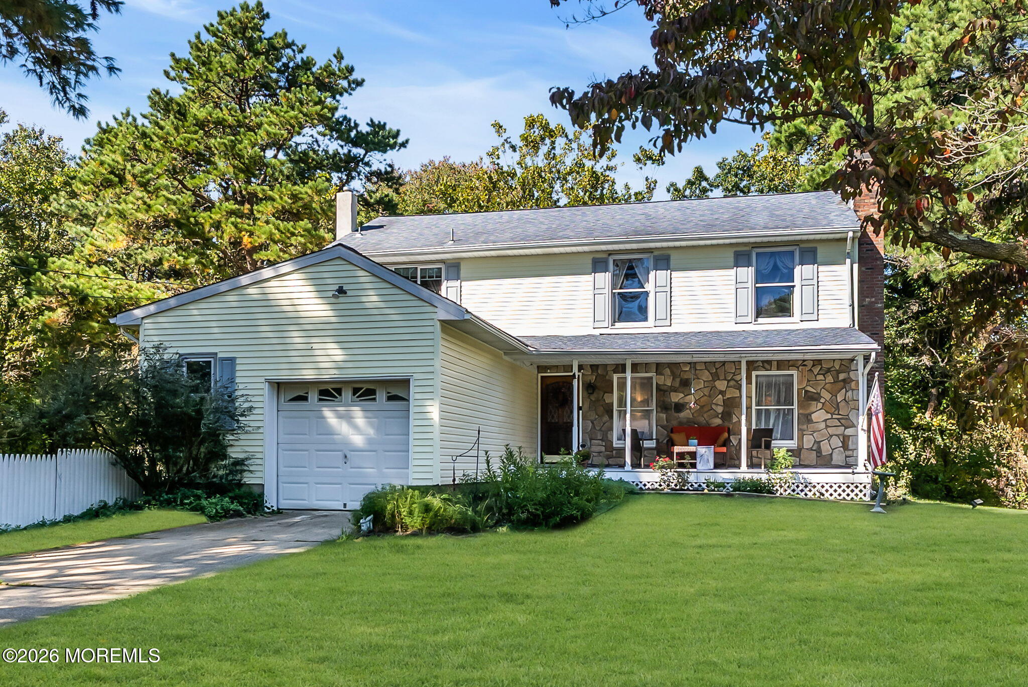 598 Reed Road Image 2