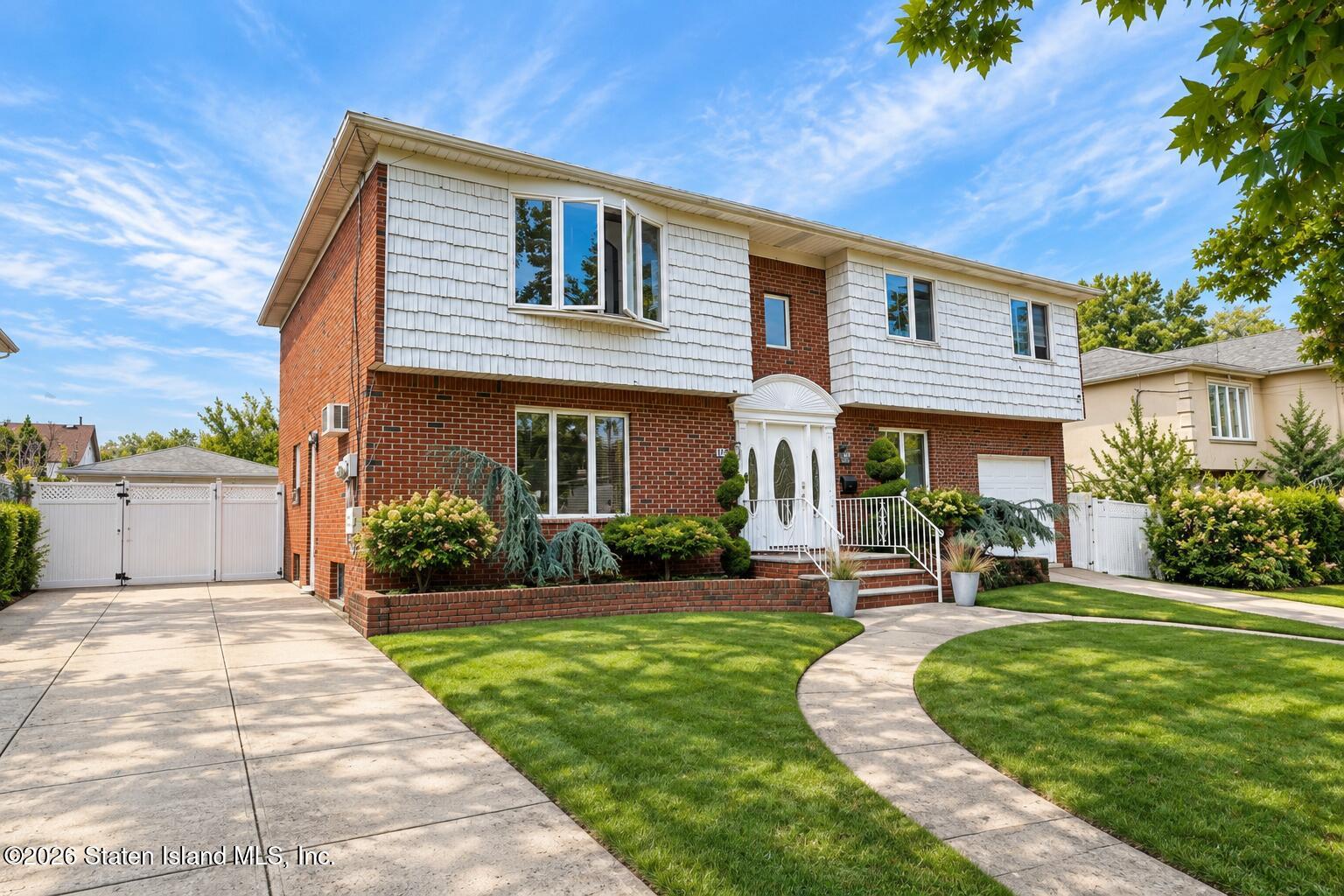 105 Ramona Avenue, Staten Island, NY, 10312