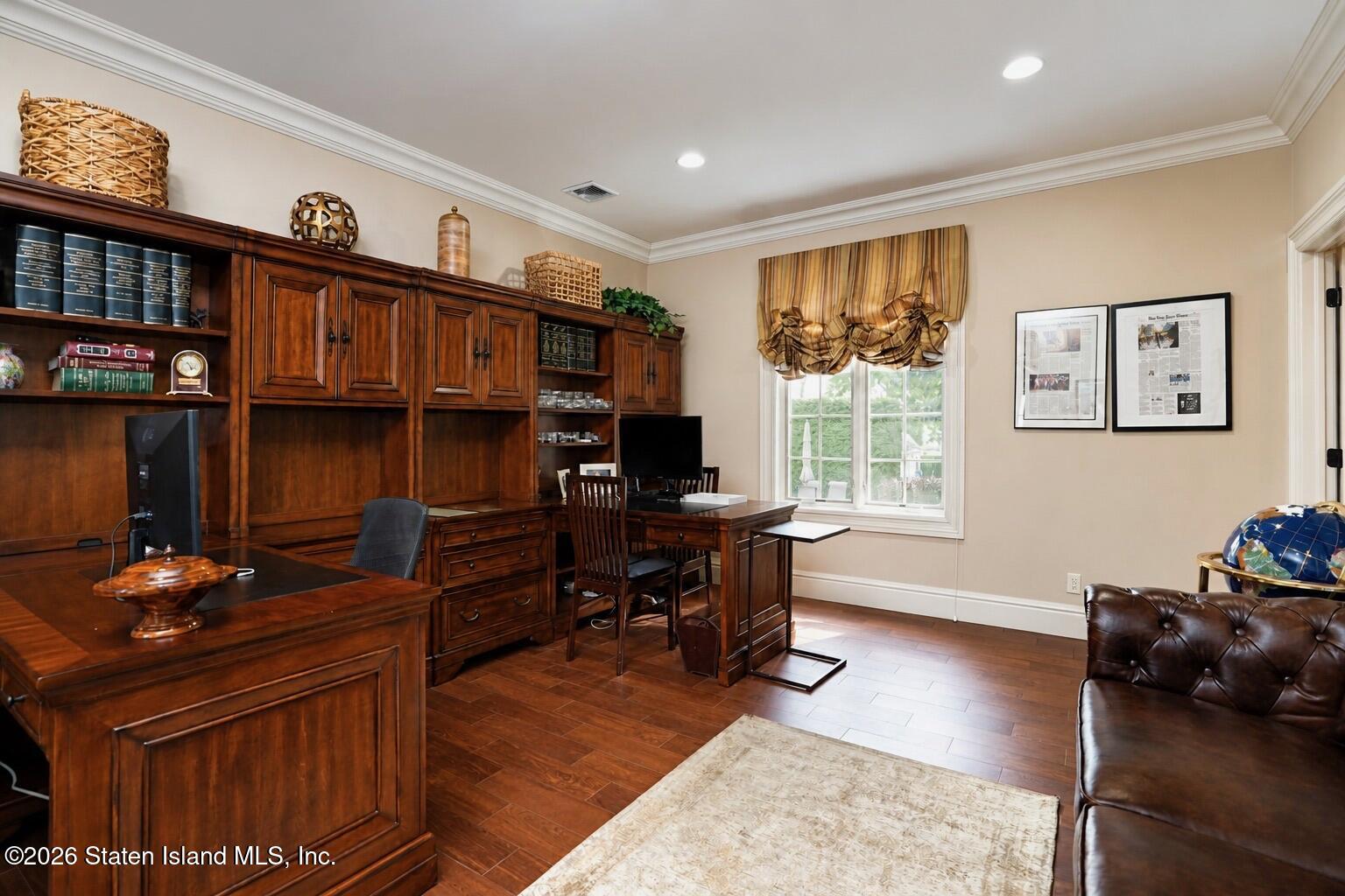 444 Wooddale Avenue Image 5