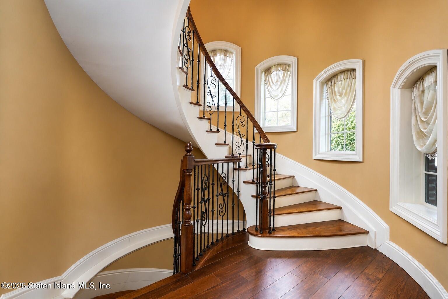 444 Wooddale Avenue, Staten Island, NY, 10301 image 7