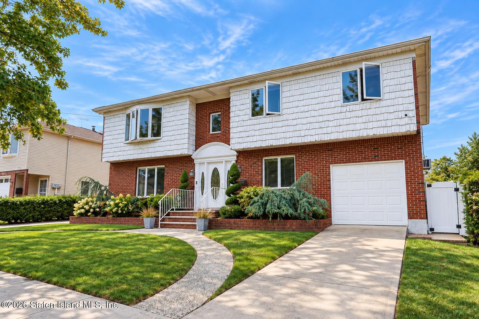 105 Ramona Avenue, Staten Island, NY, 10312