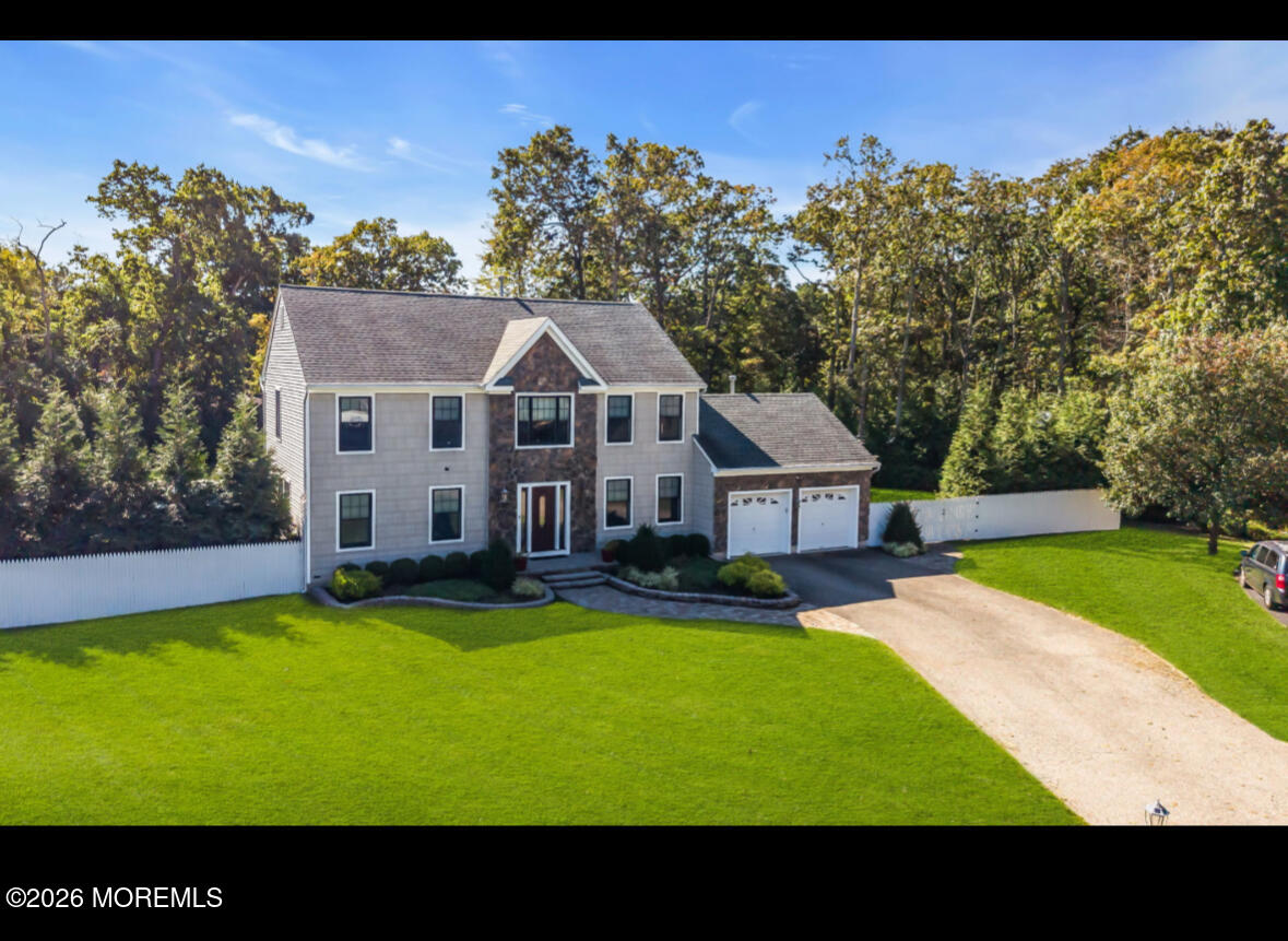565 Mark Drive DR Image 2